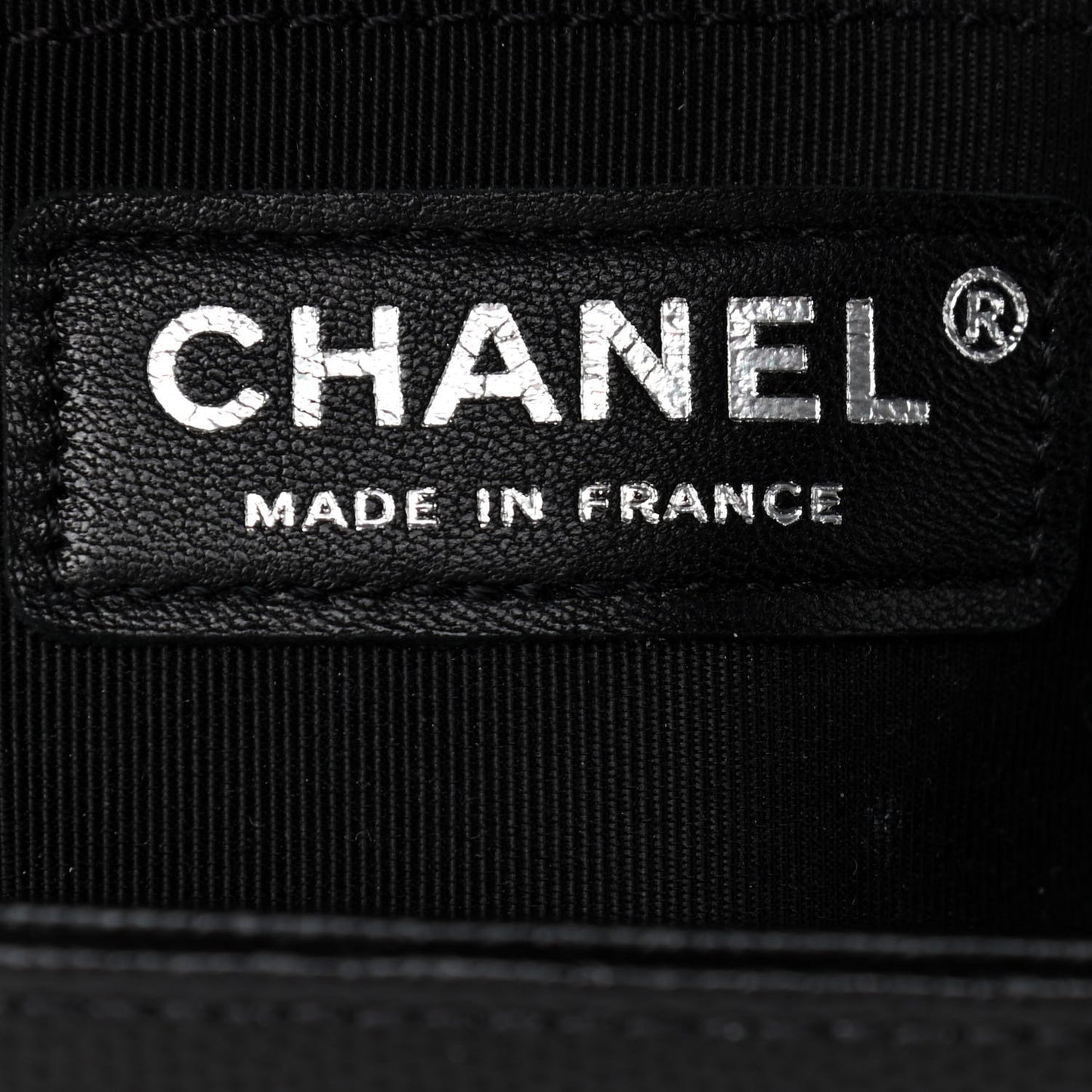 Caviar Quilted Medium Boy Flap Black