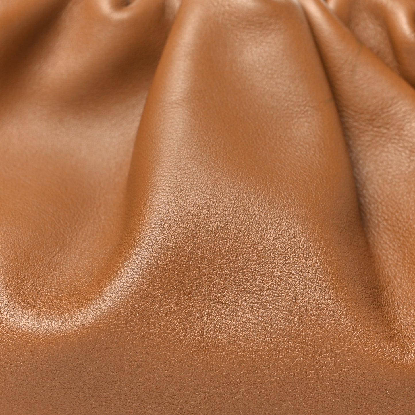 Butter Calfskin The Mini Pouch Cammello