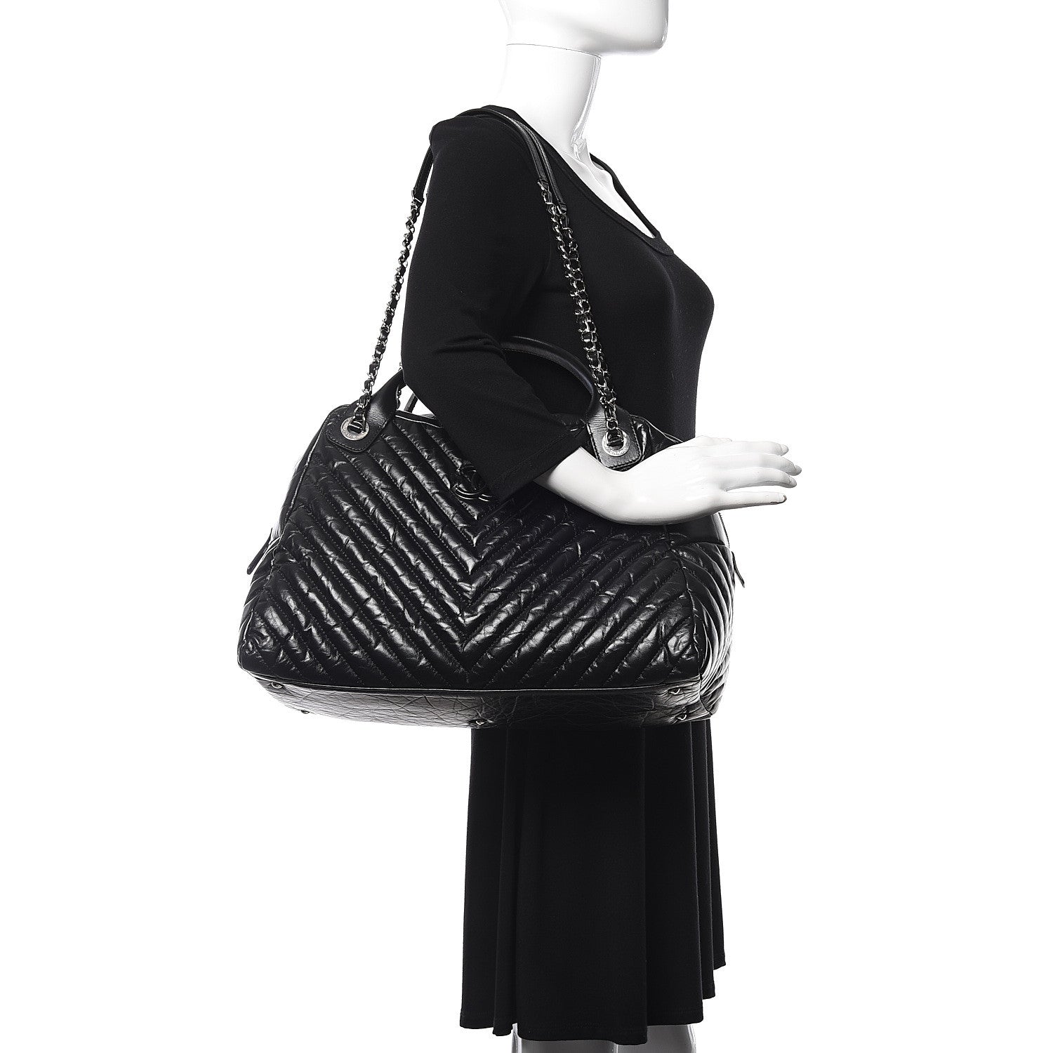 Chanel Aged Calfskin Chevron Large Soft Bowling Bag Black 2 of 12