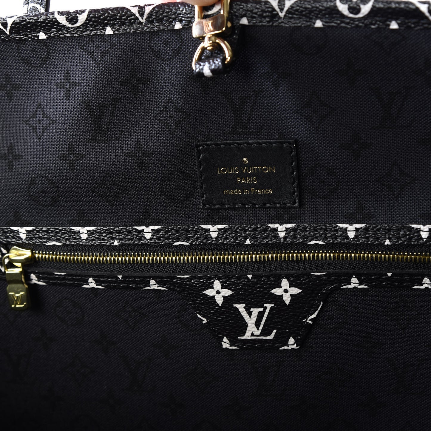 Monogram Giant Crafty Neverfull MM Creme Rouge Black