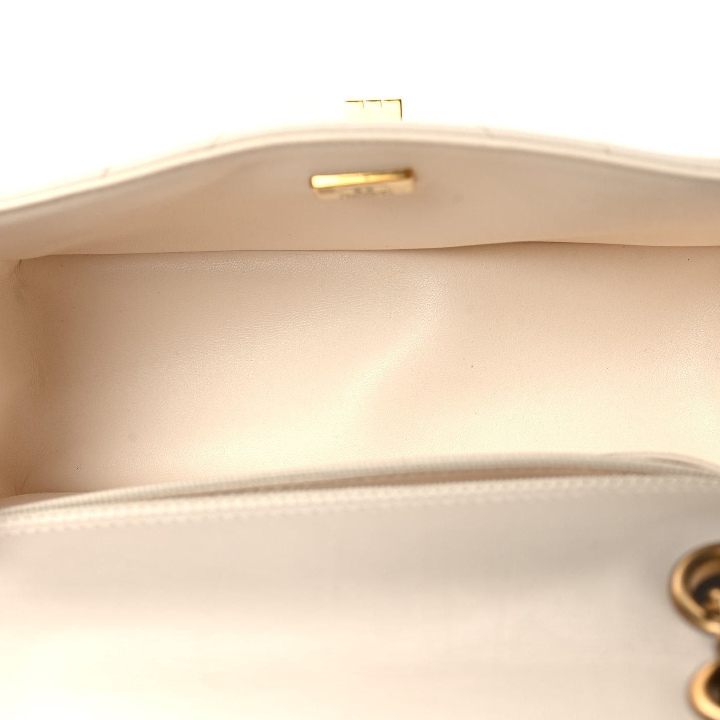 Aged Calfskin Chevron Quilted 2.55 Reissue Mini Flap White