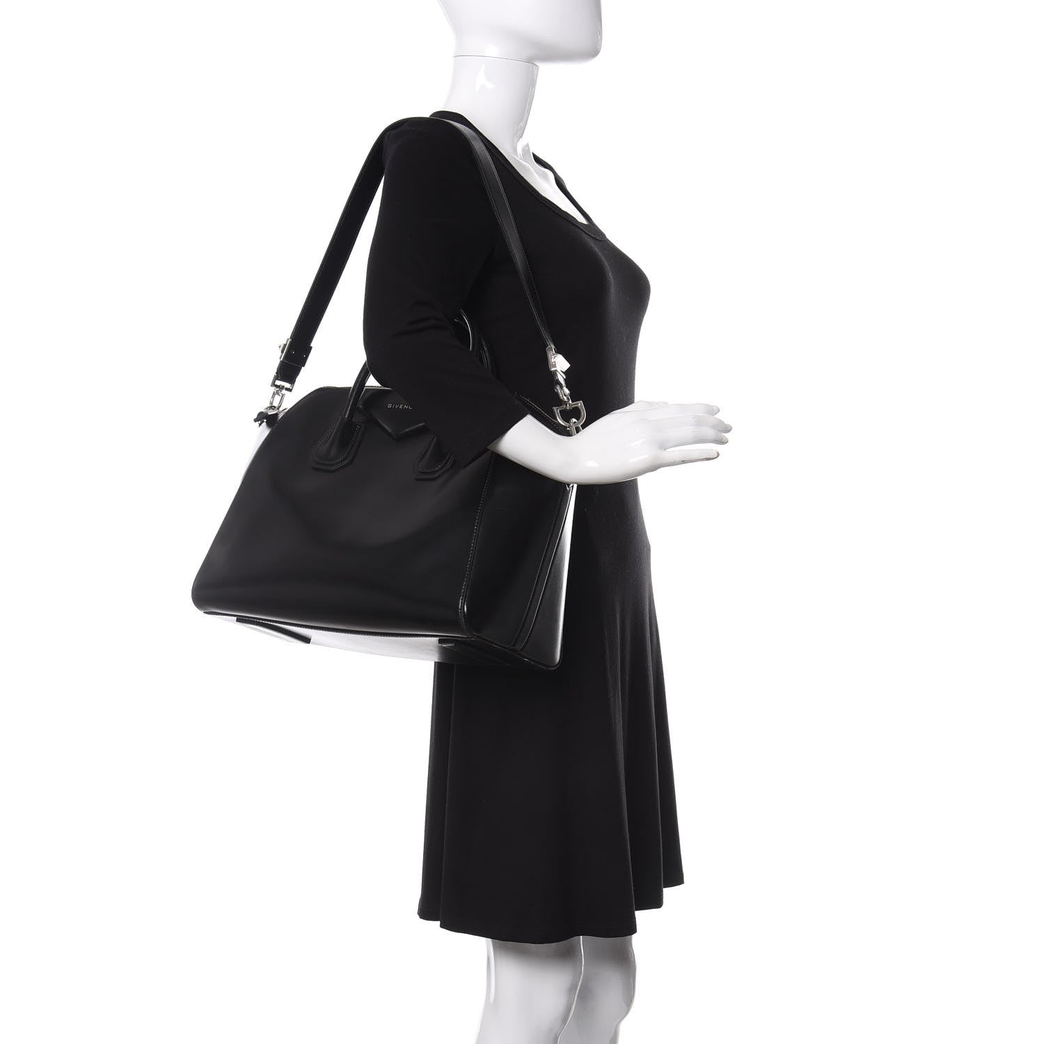 Givenchy Shiny Lord Calfskin Medium Antigona Black 2 of 20
