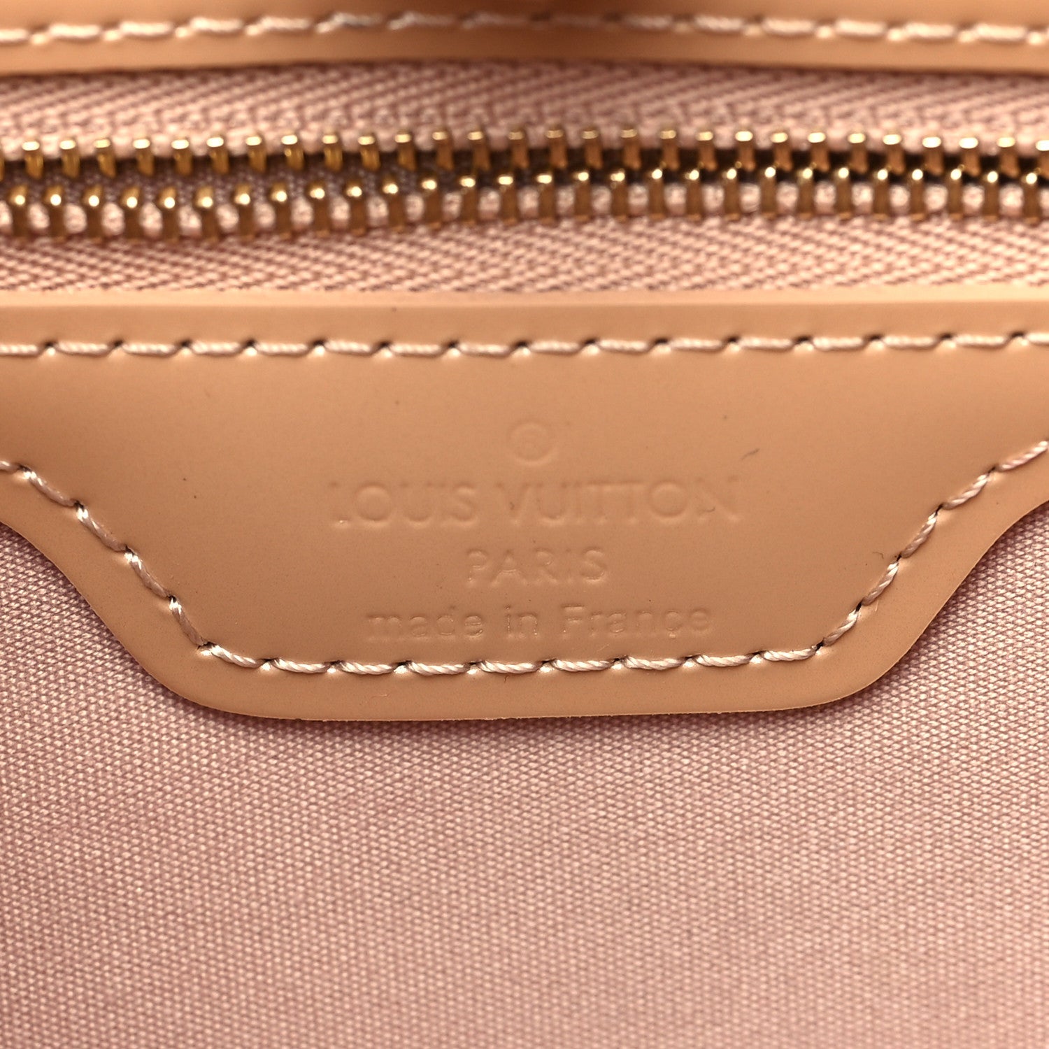 Louis Vuitton Vernis Wilshire PM Blanc Corail 5 of 6