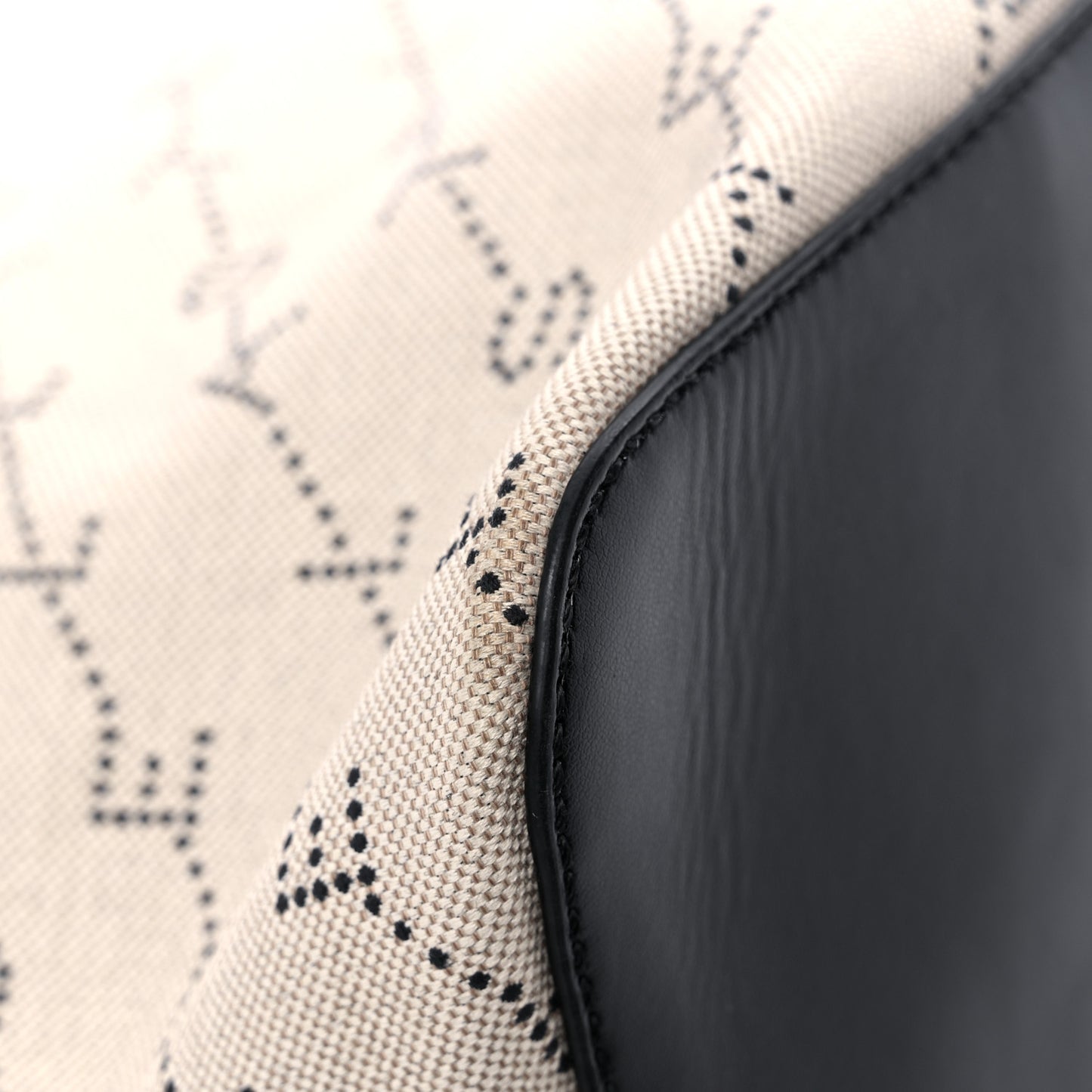 Canvas Stella Logo Shoulder Bag Neutral