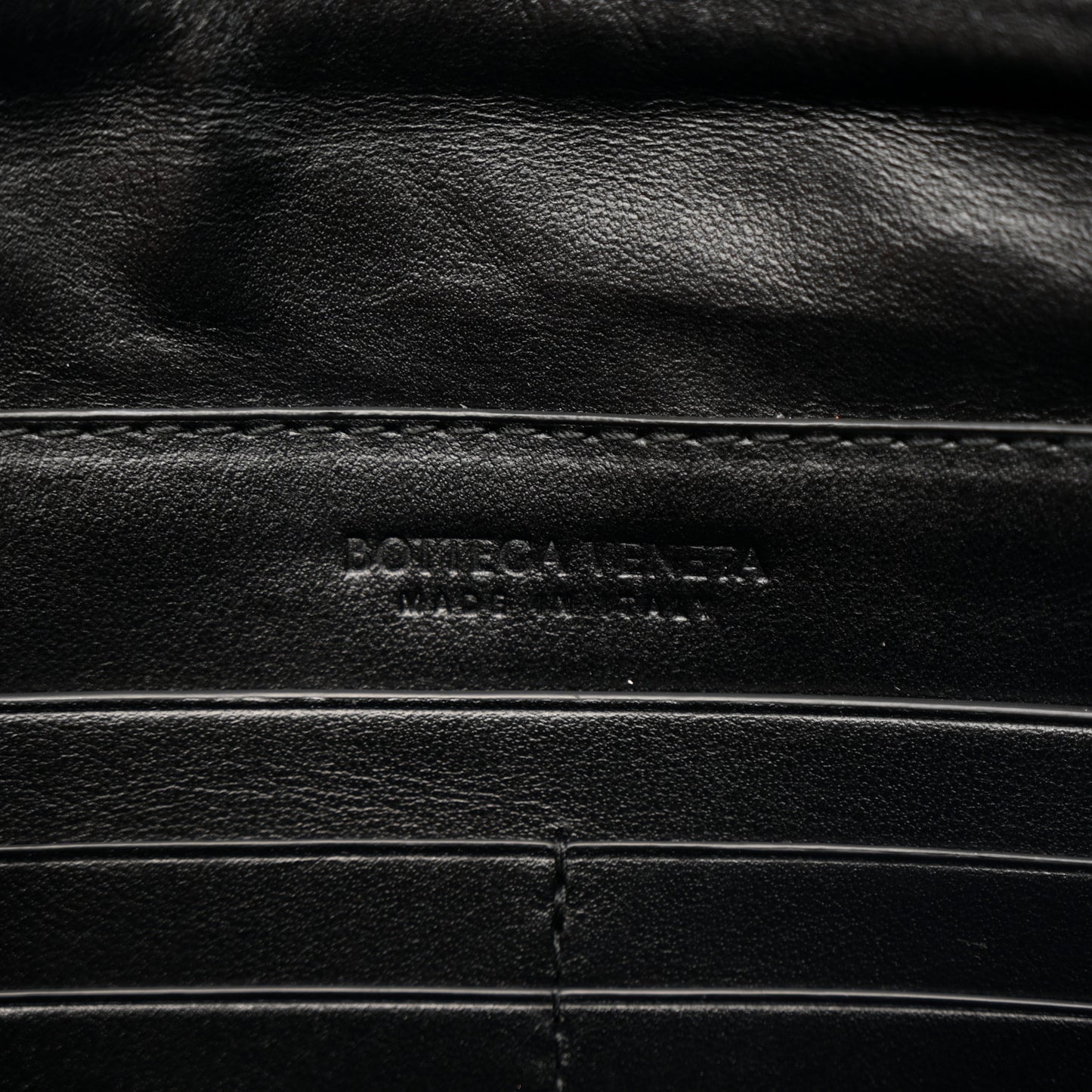 Nappa Intrecciato Medium Flat Zip Pouch Black
