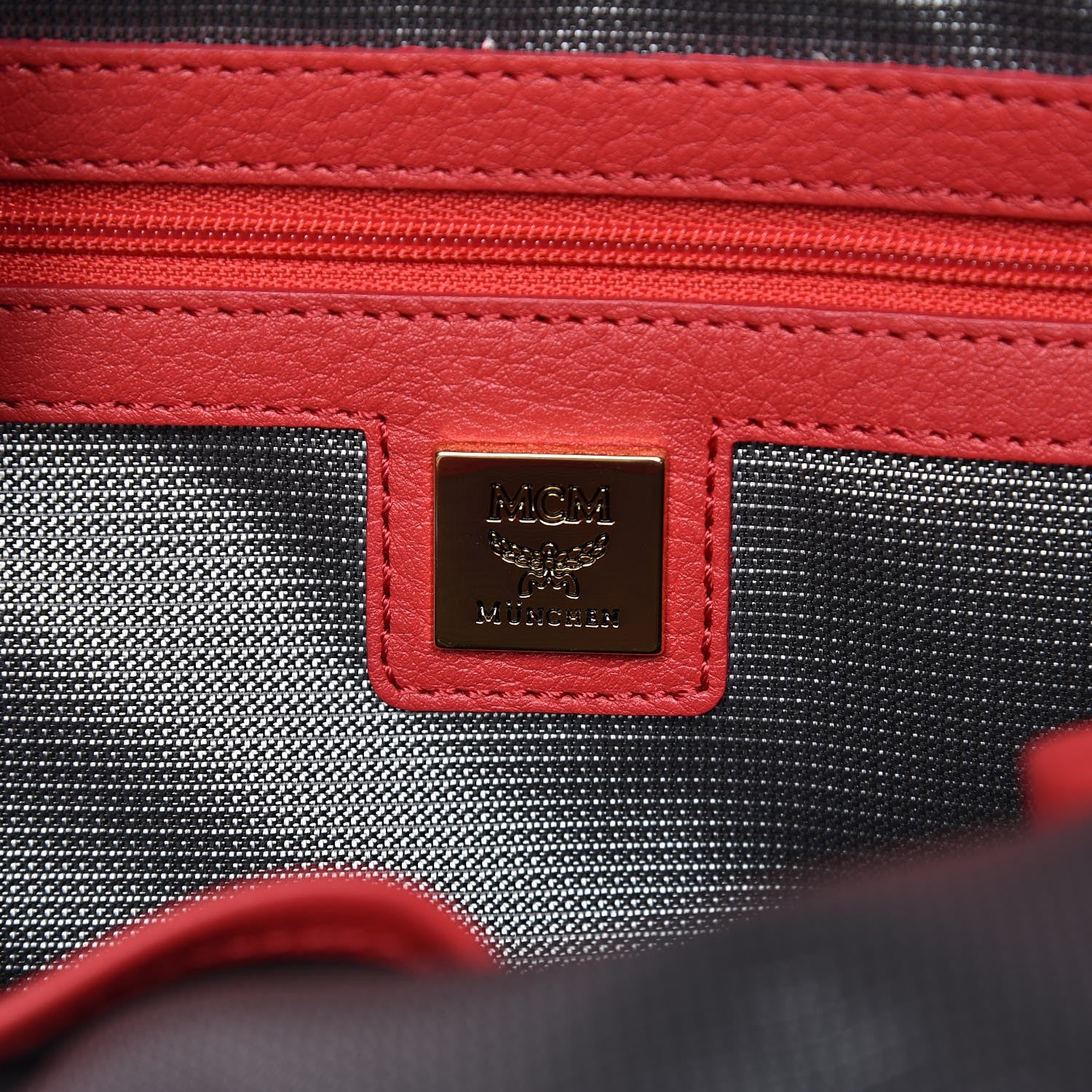 MCM Visetos Side Stud Small Stark Backpack Corail 7 of 10