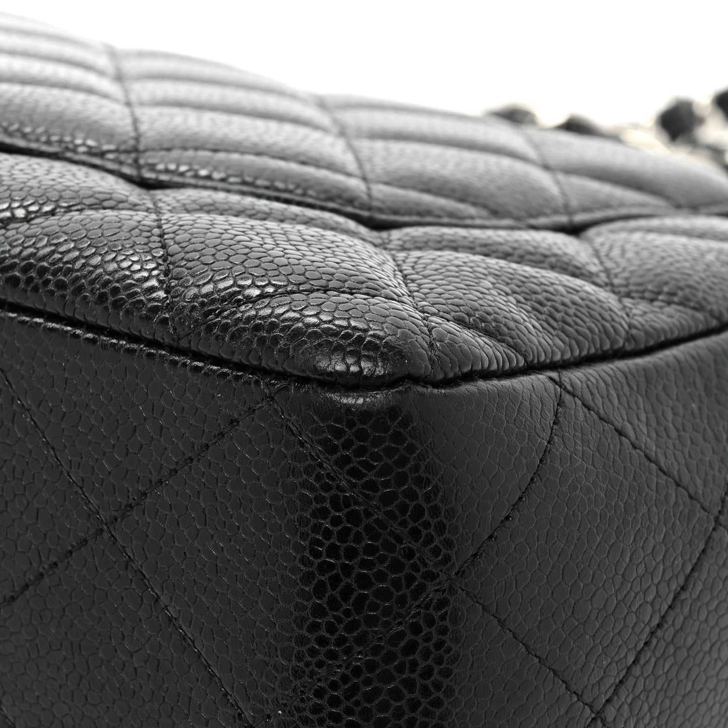 Caviar Quilted Jumbo Single Flap Black