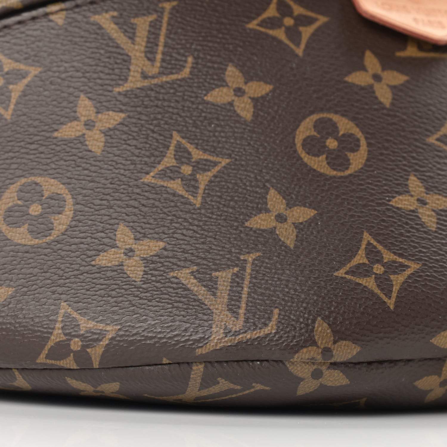 Louis Vuitton Monogram Bumbag 8 of 14