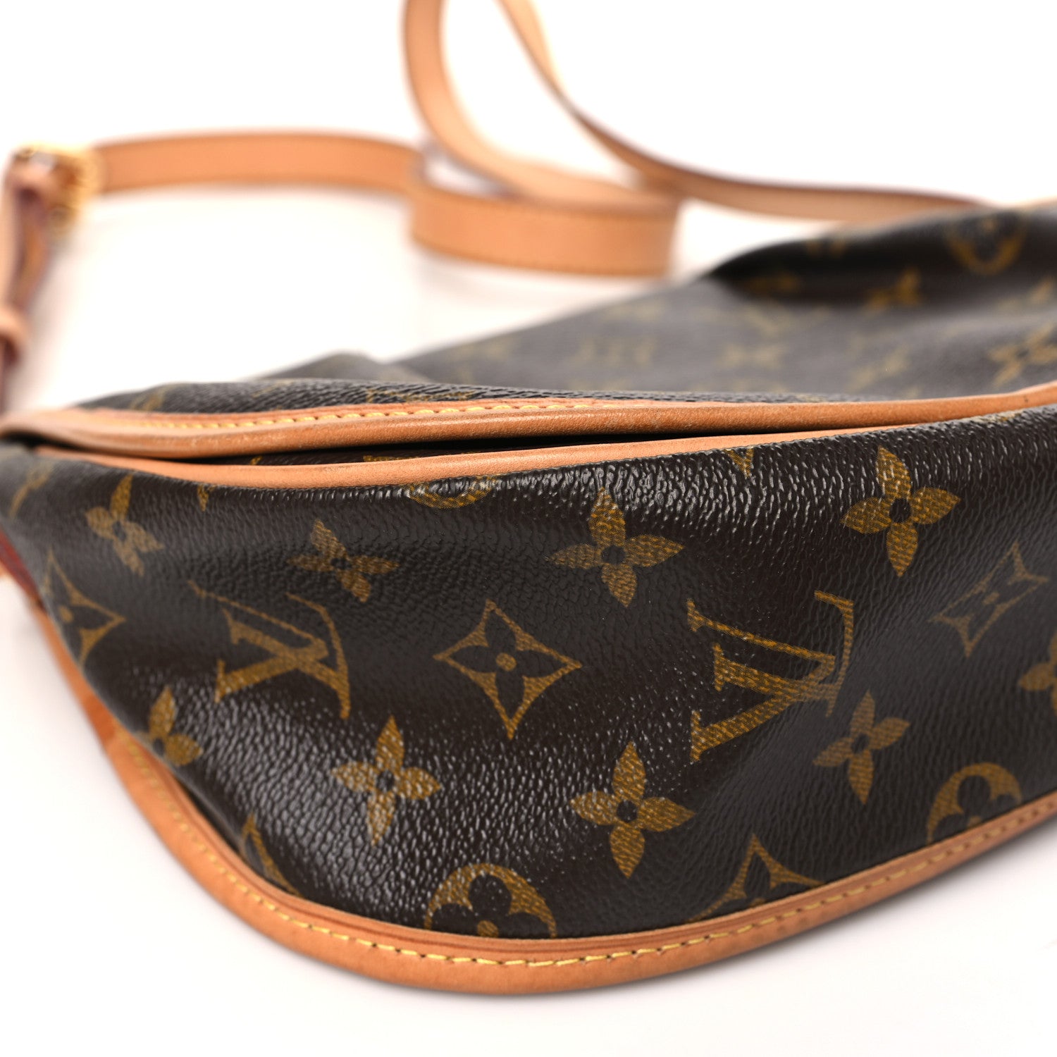 Louis Vuitton Monogram Menilmontant PM 8 of 12