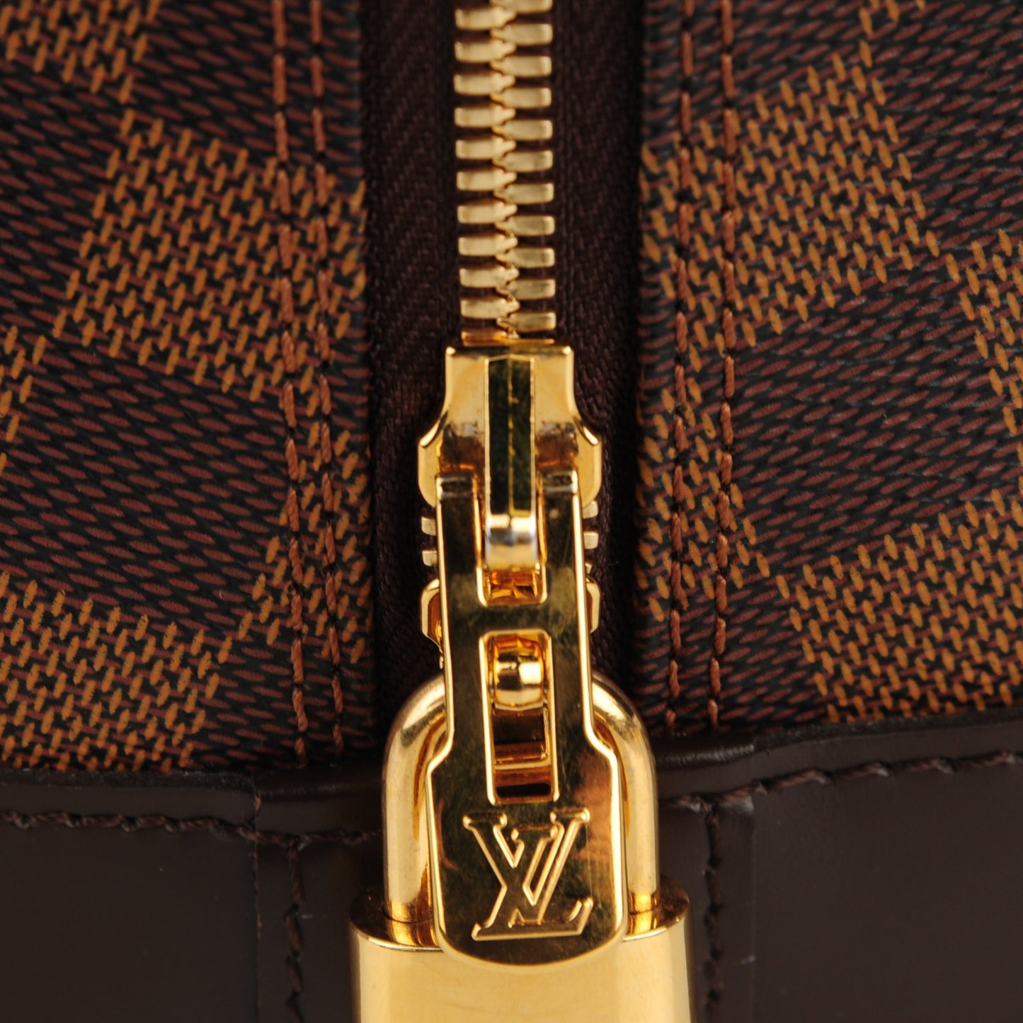 Damier Ebene Alma MM