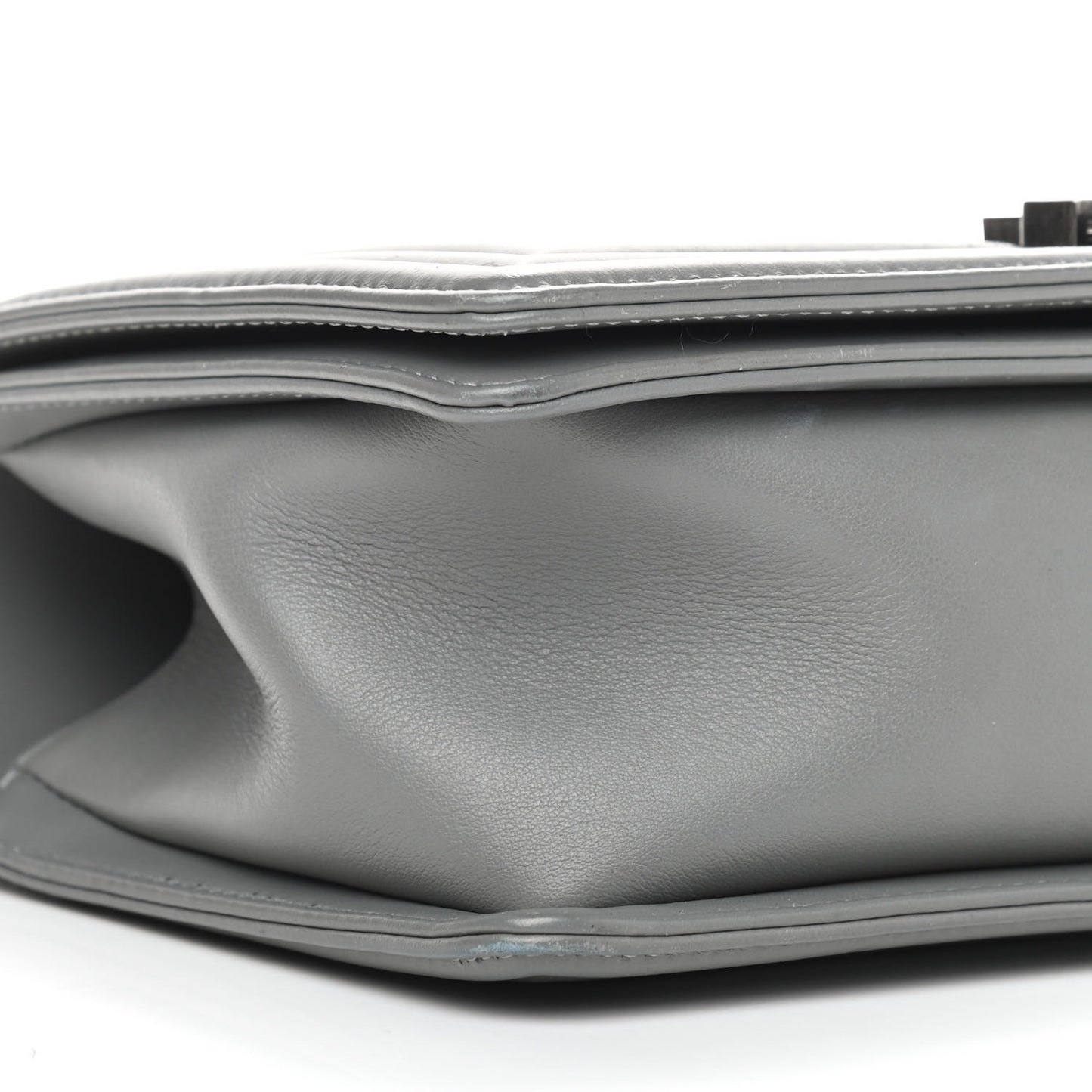Lambskin Quilted Medium Boy Flap Grey