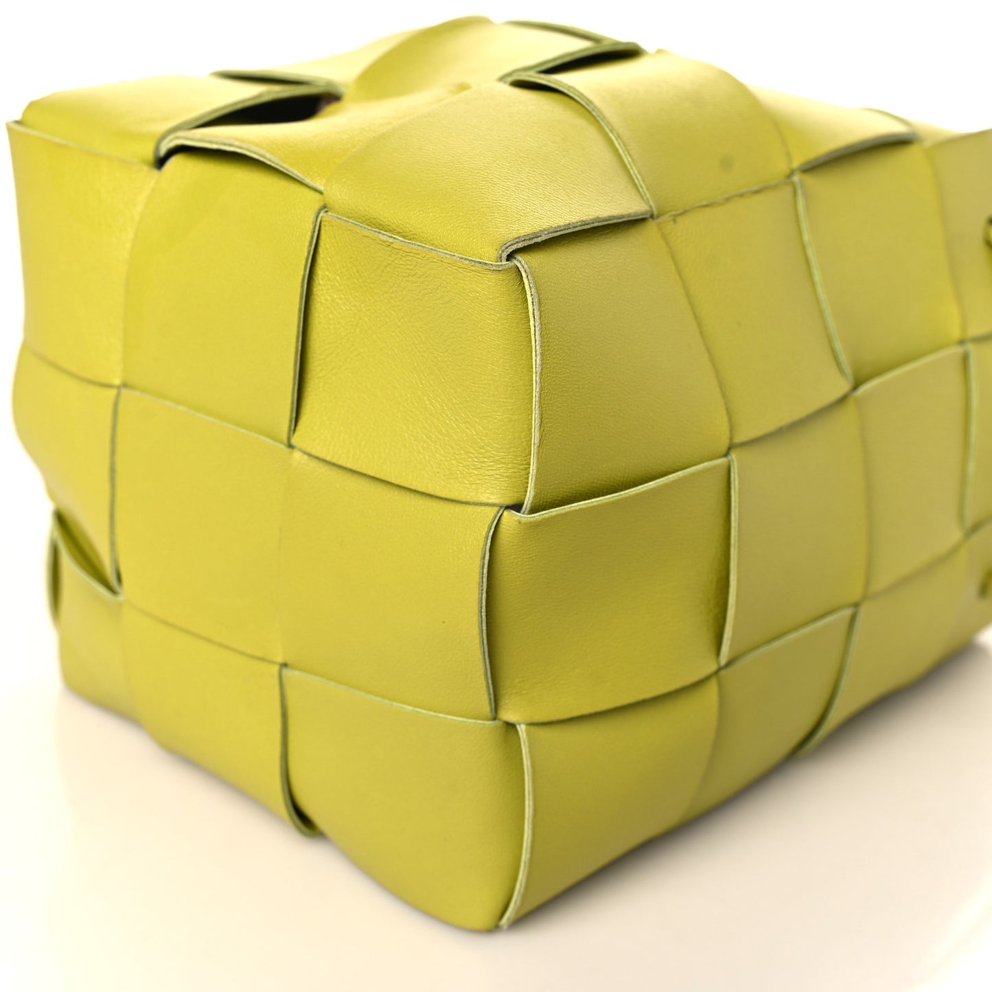 Nappa Maxi Intrecciato Cassette Bucket Bag Kiwi