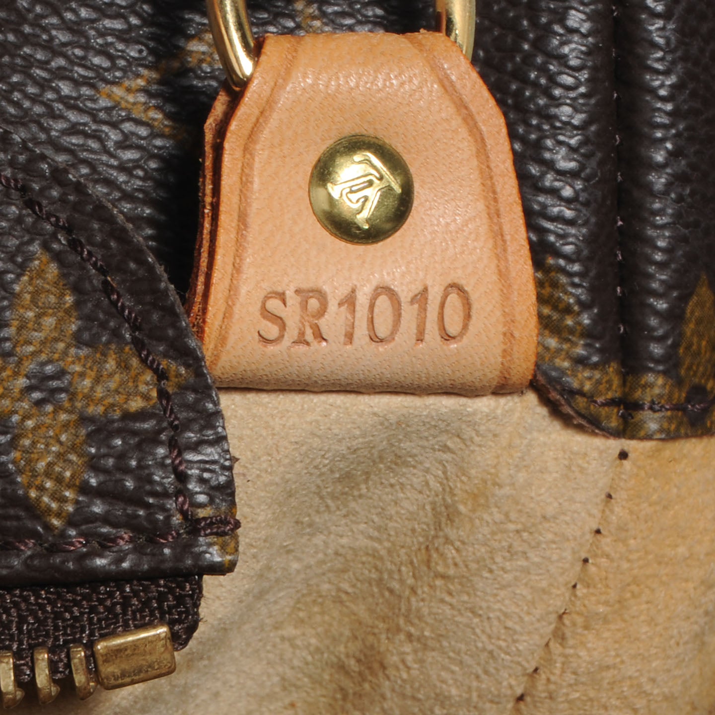 Monogram Luco