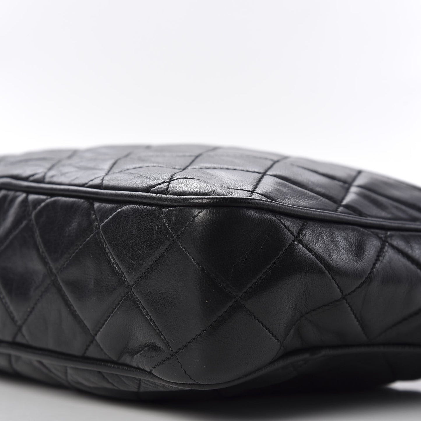 Lambskin Quilted CC Tassel Camera Case Black