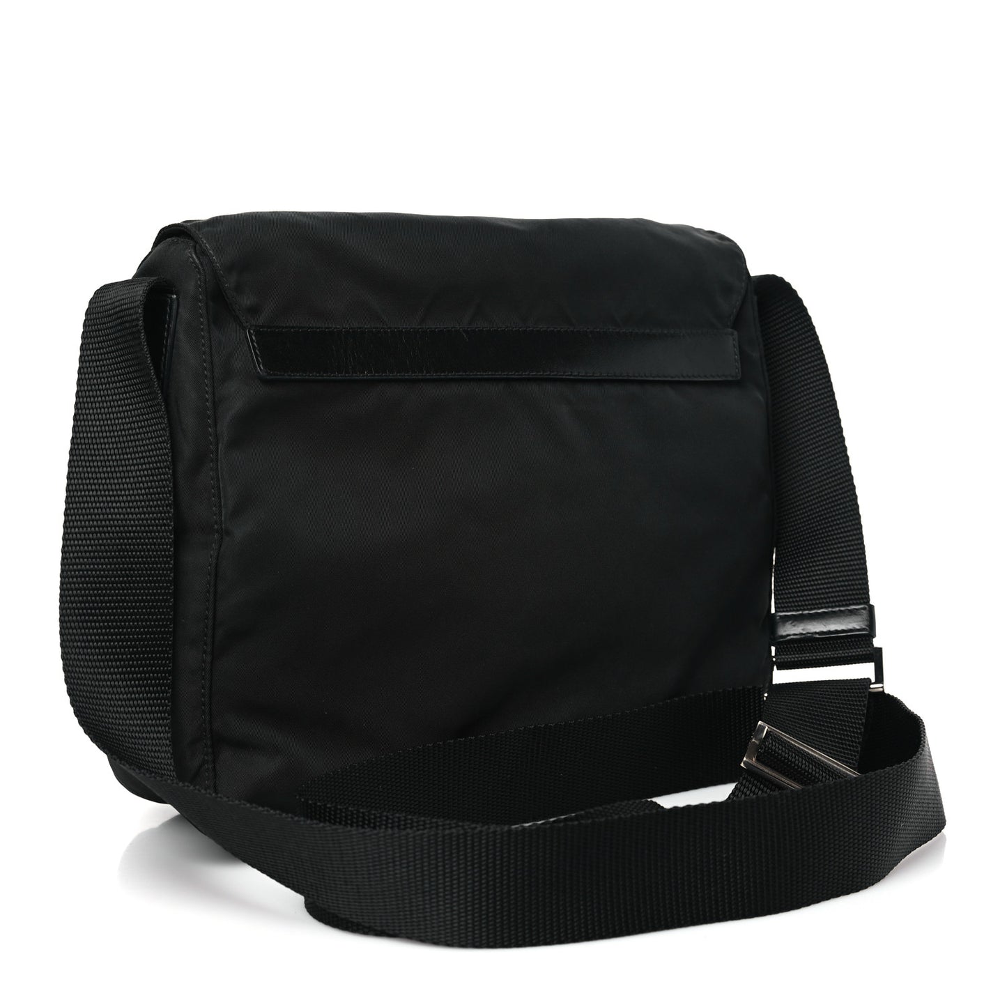 Nylon Vela Messenger Black