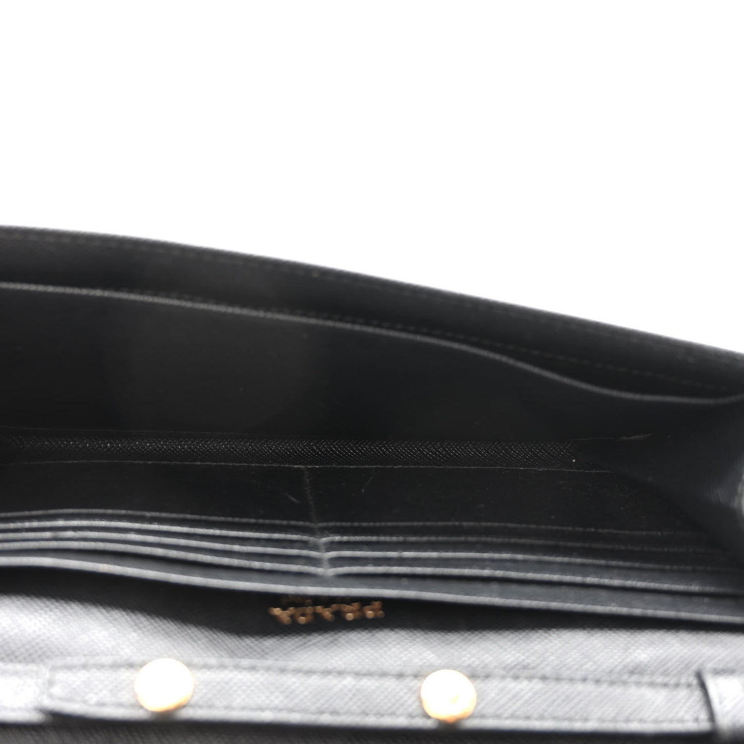 Saffiano Metal Oro Chain Wallet Black