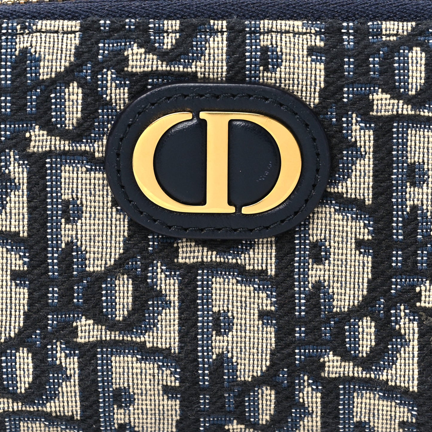 Oblique 30 Montaigne Voyageur Coin Purse Blue