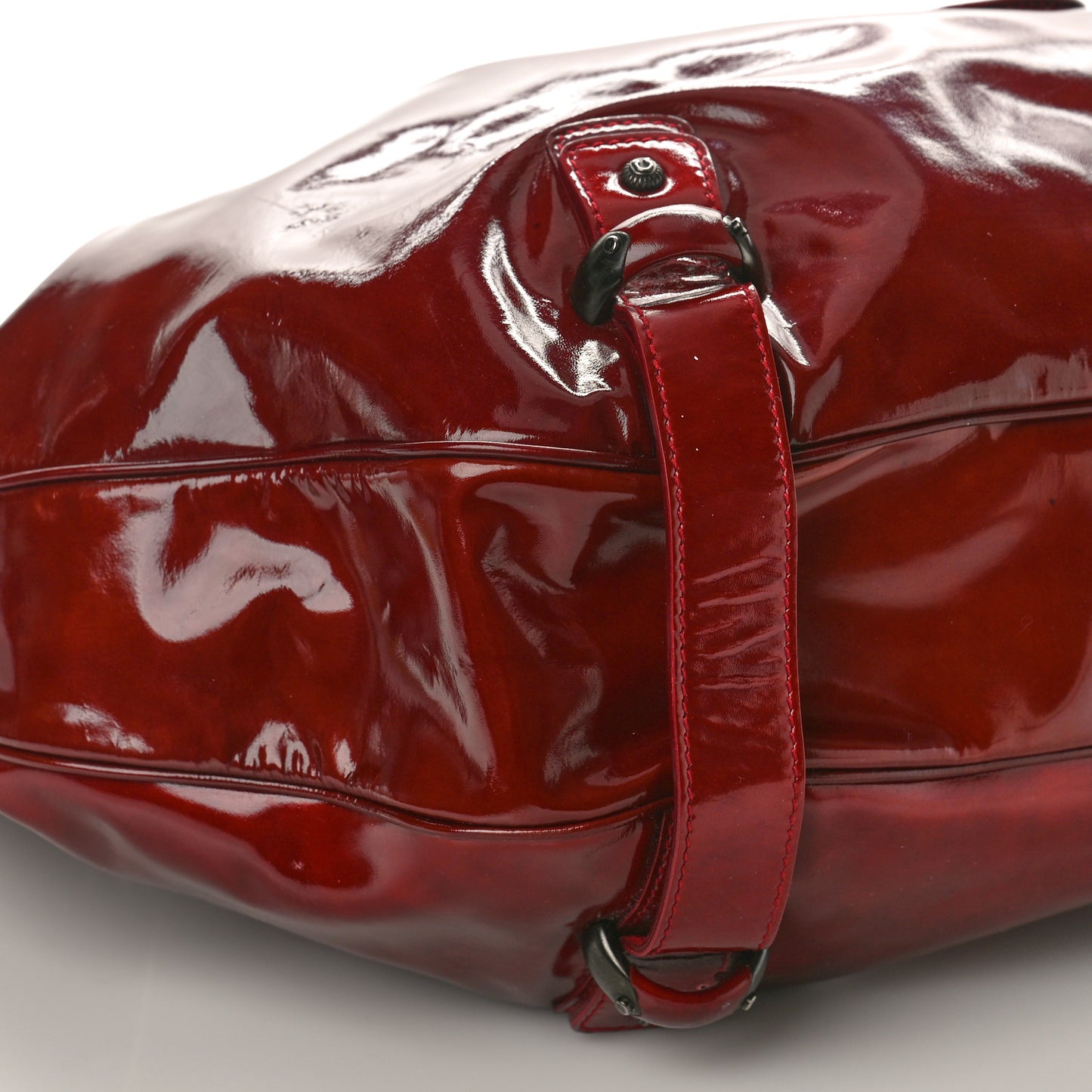 Patent Celtico Hobo Red