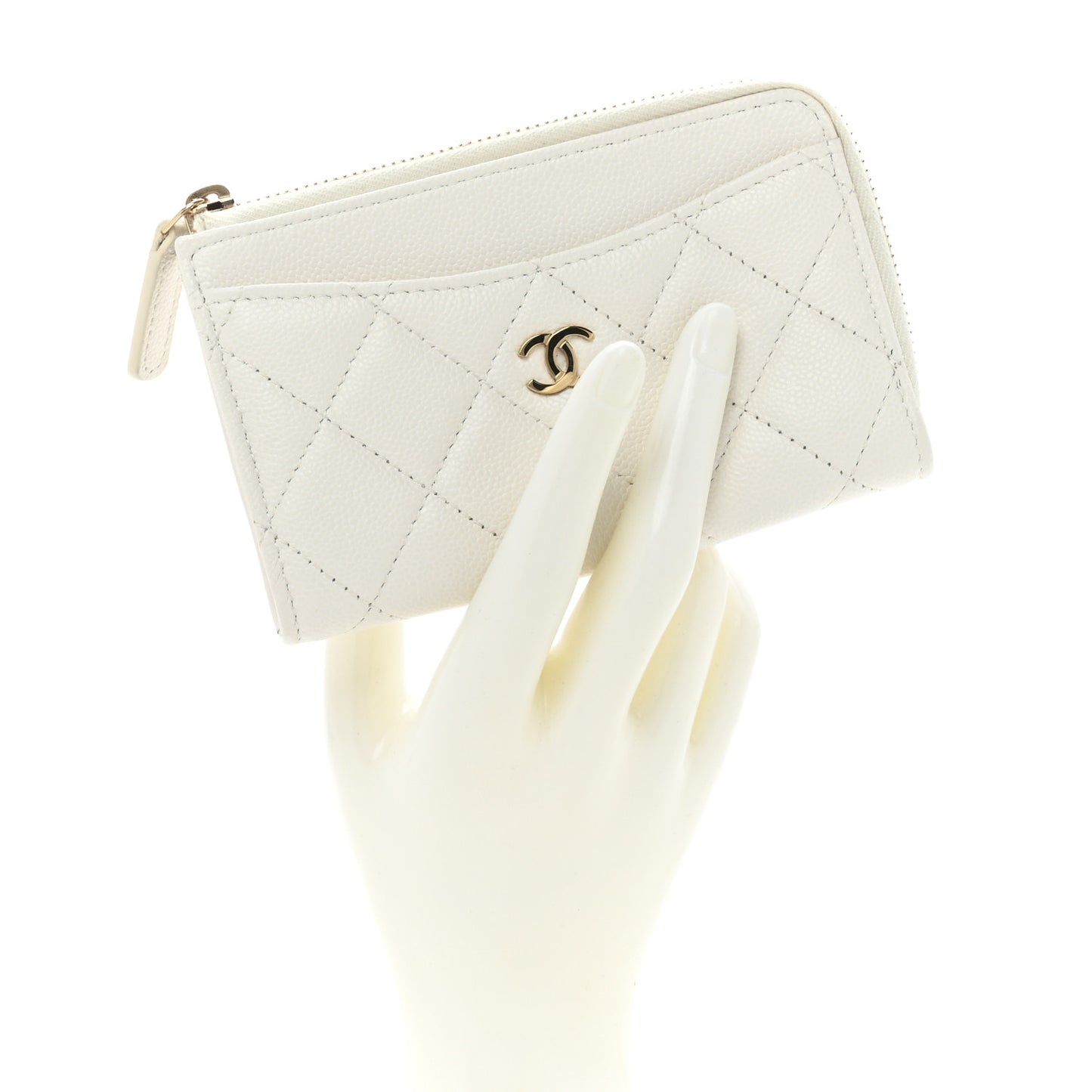 Caviar Quilted CC Zip Around Card Holder White