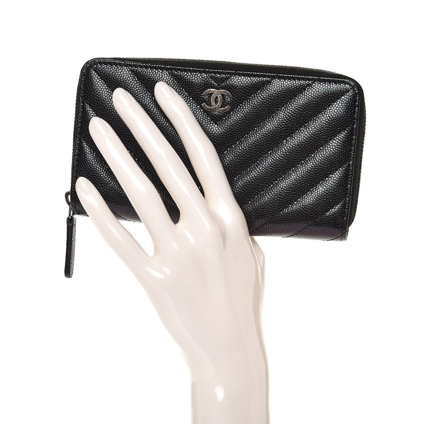 Iridescent Caviar Chevron Quilted Small Zip Around Wallet Black