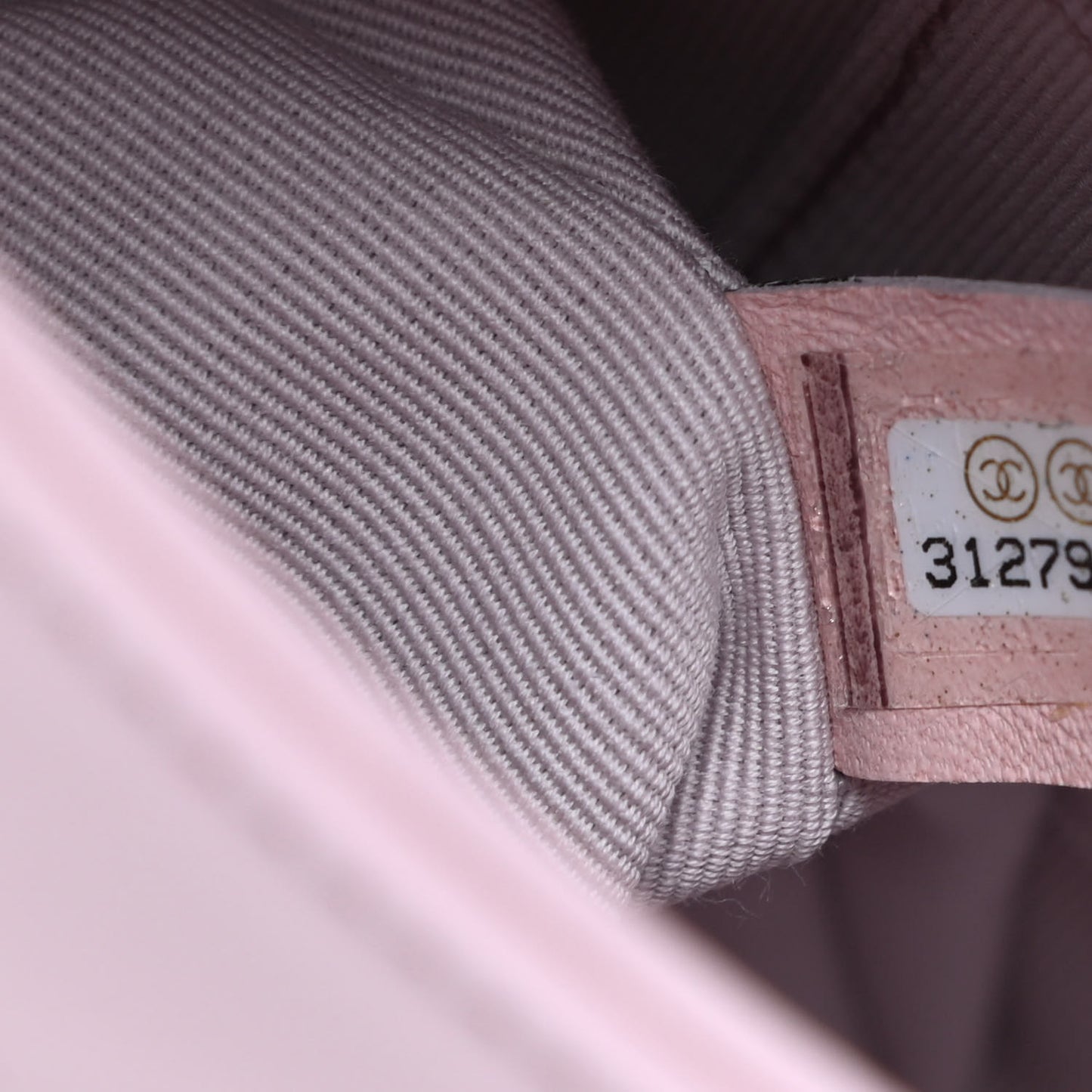 Calfskin Quilted Pearl Small About Pearls Hobo Bag Light Pink