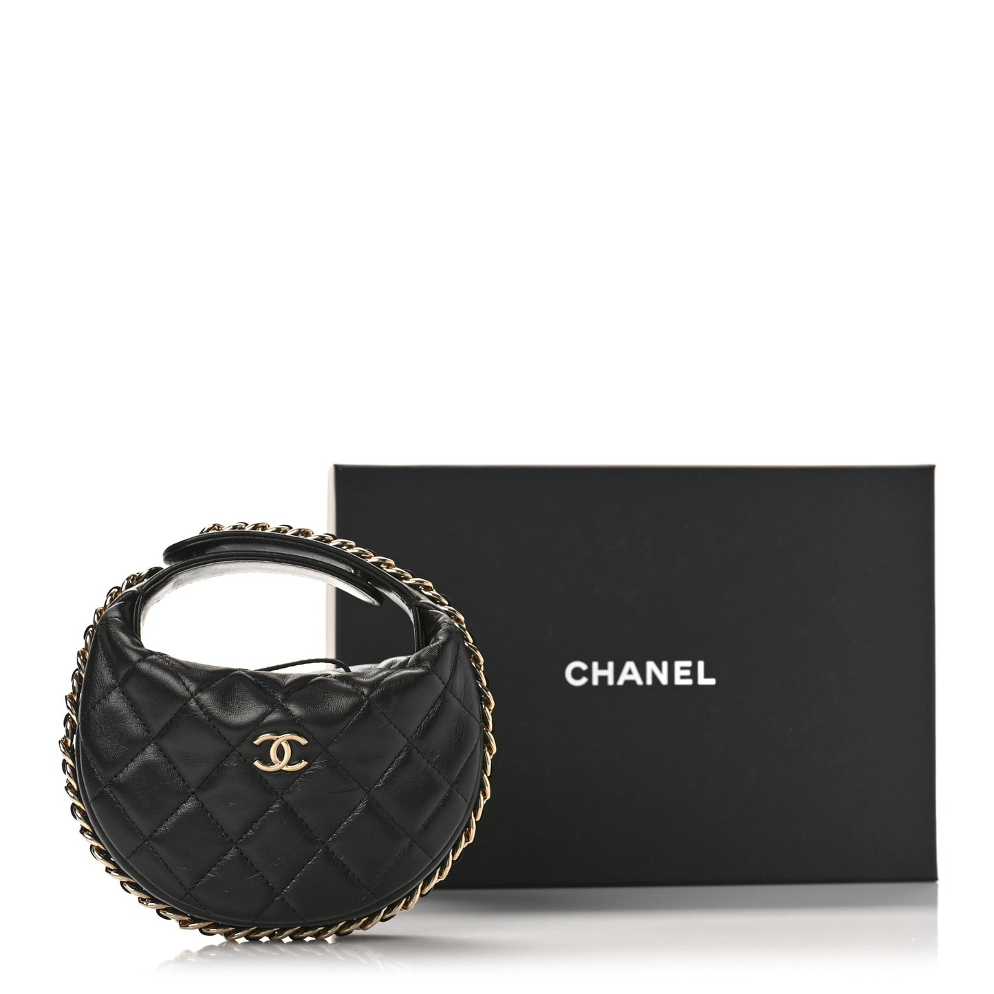 Quilted Chain Around Pouch Black
