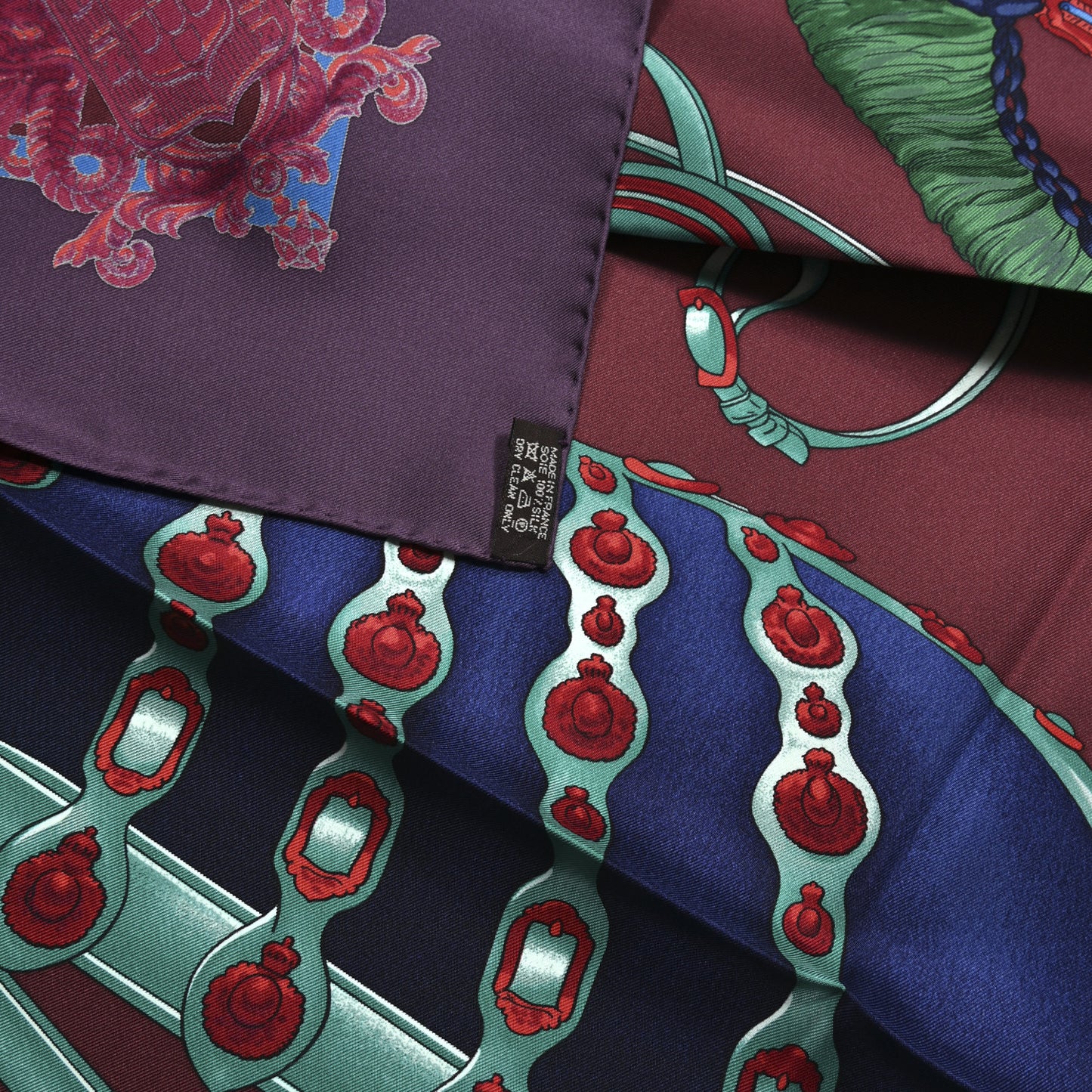 Silk Harnais De Cour Scarf 90