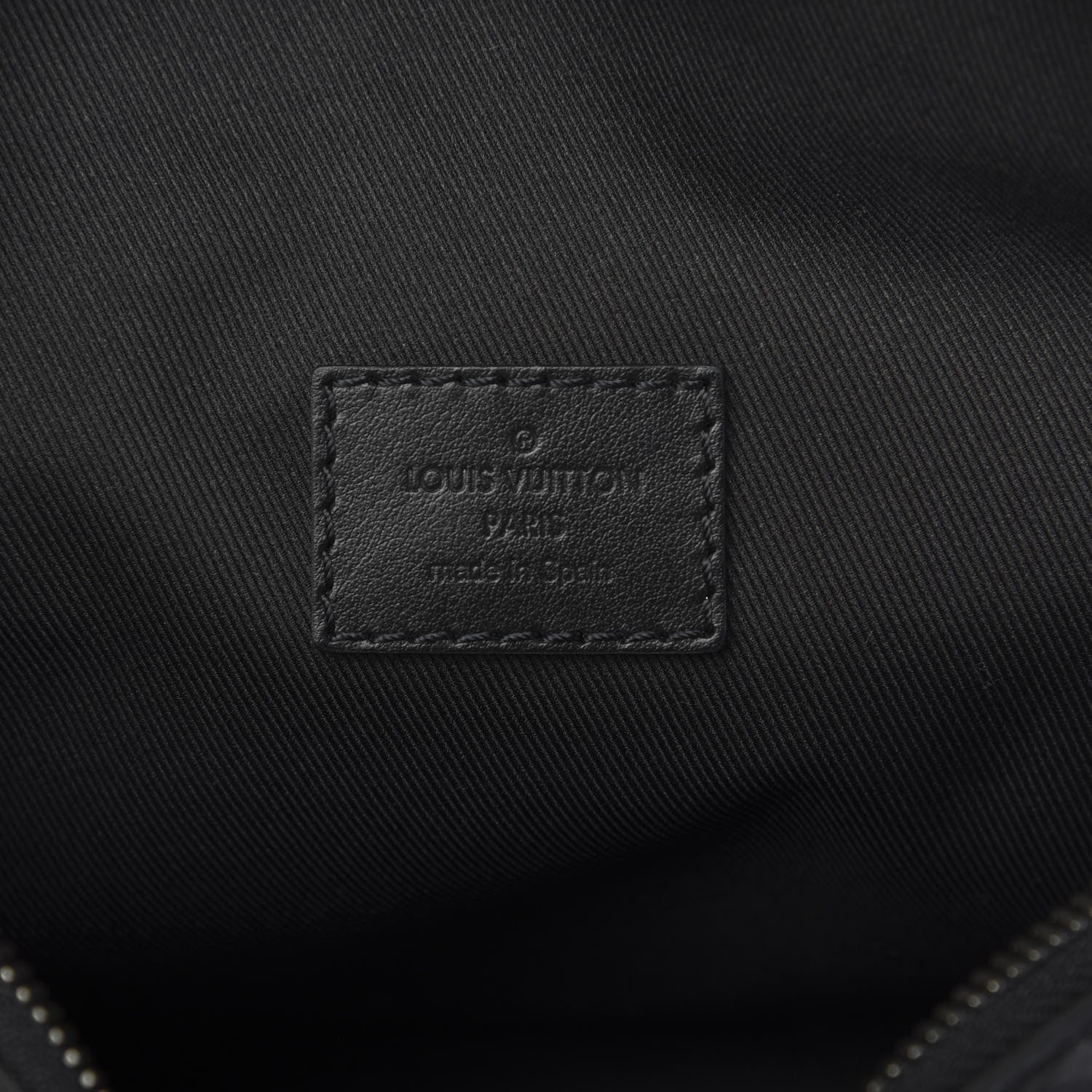 Louis Vuitton Monogram Eclipse Discovery Bumbag 5 of 8