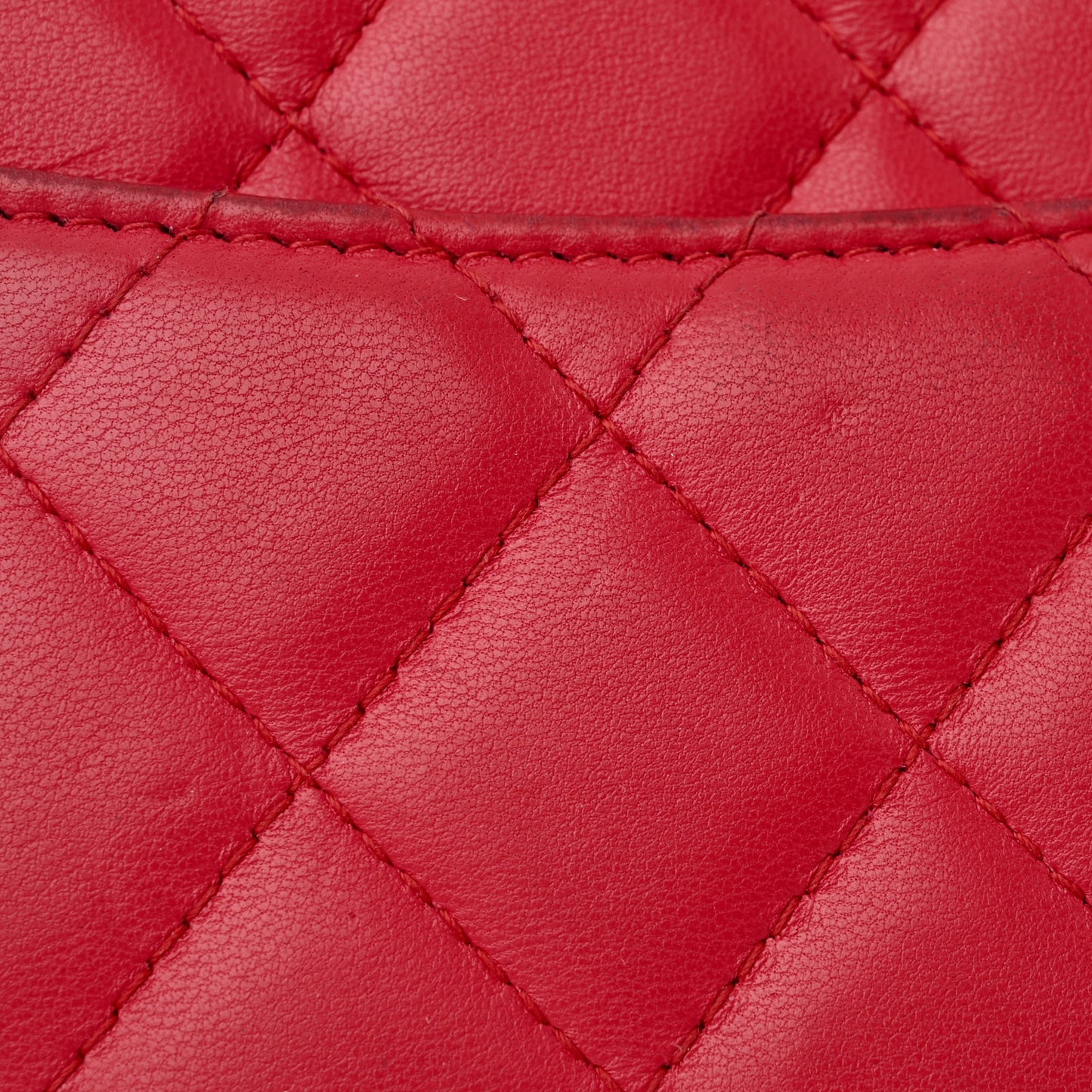 Lambskin Quilted Wallet On Chain WOC Red