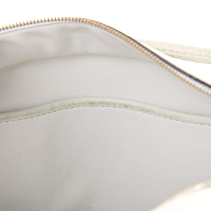 Loewe Calfskin Amazona 23 White 14 of 17