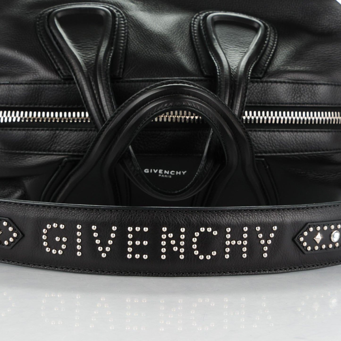 Waxed Calfskin Studded Medium Nightingale Black