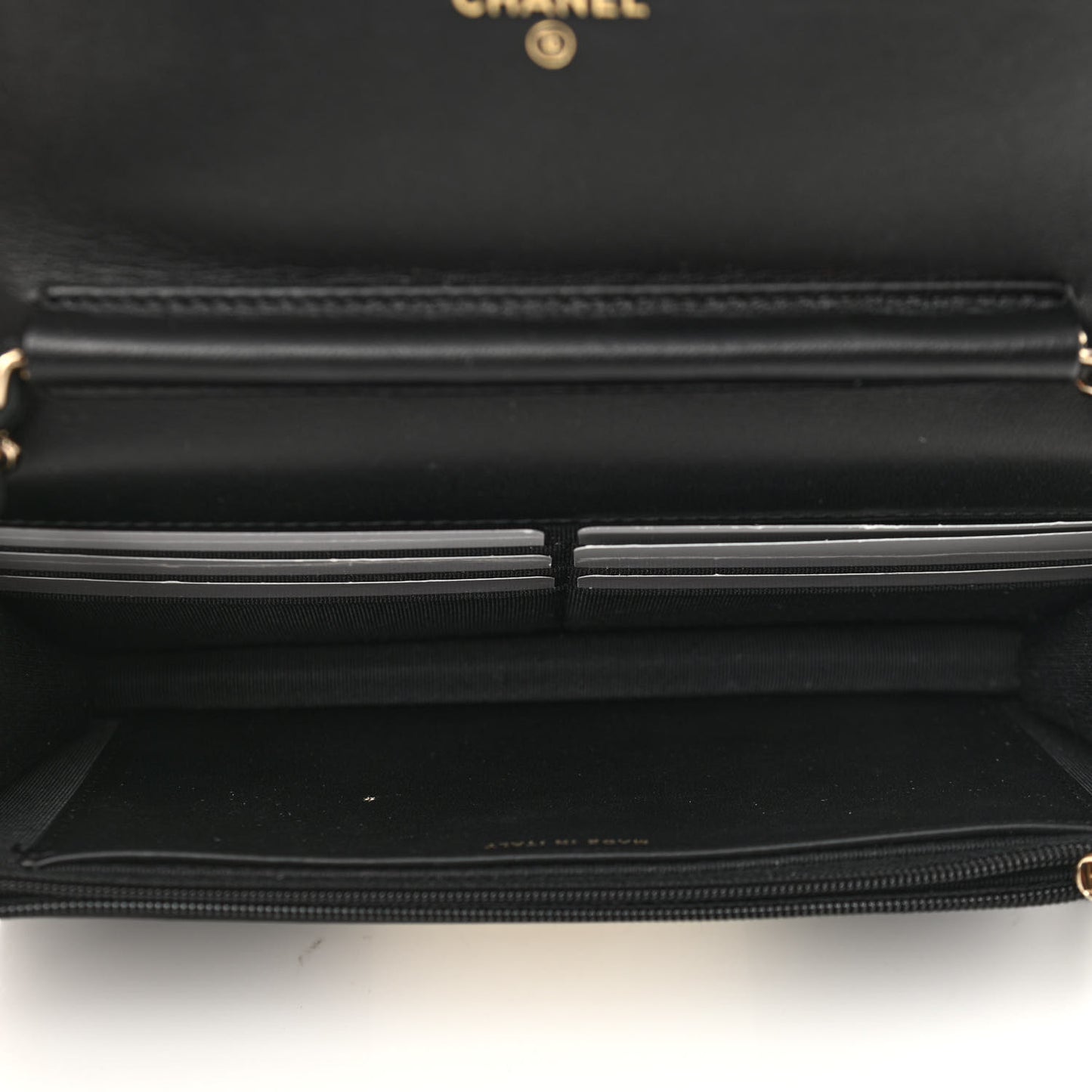 Lambskin Quilted Wallet On Chain WOC White Black