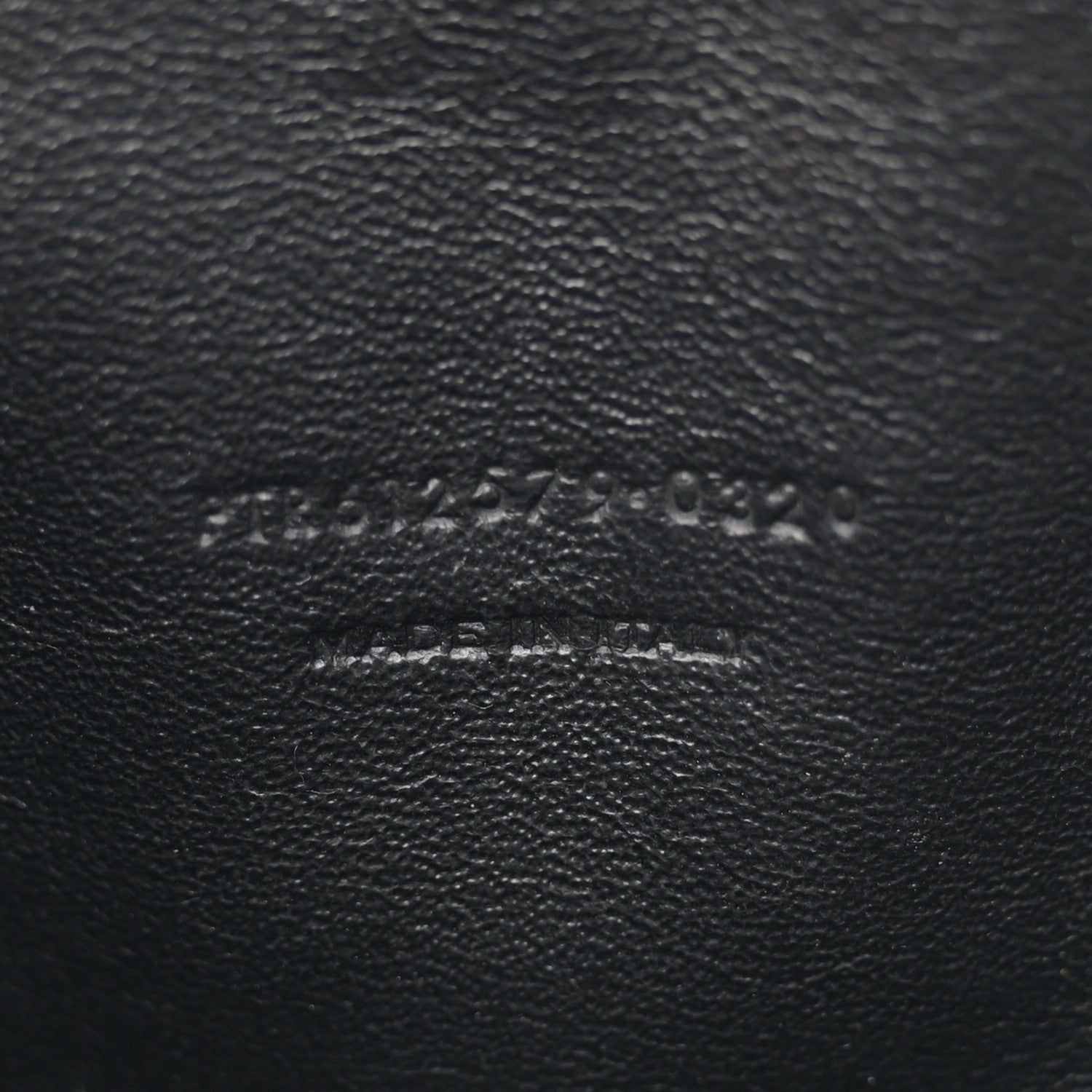 Saint Laurent Grain De Poudre Matelasse Monogram Mini Lou Camera Bag Black 7 of 11