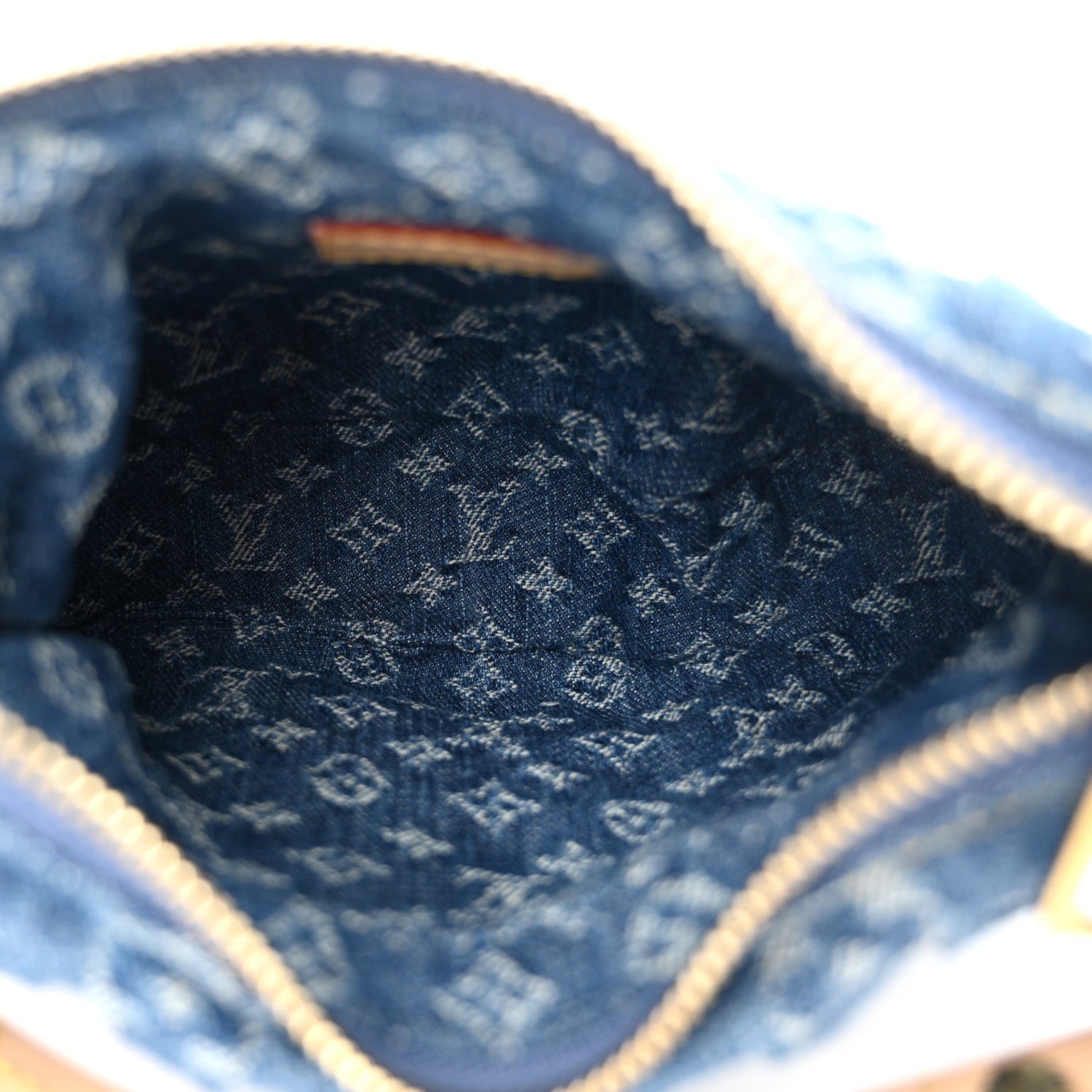 Louis Vuitton Monogram Denim Pochette Valley Blue 4 of 9