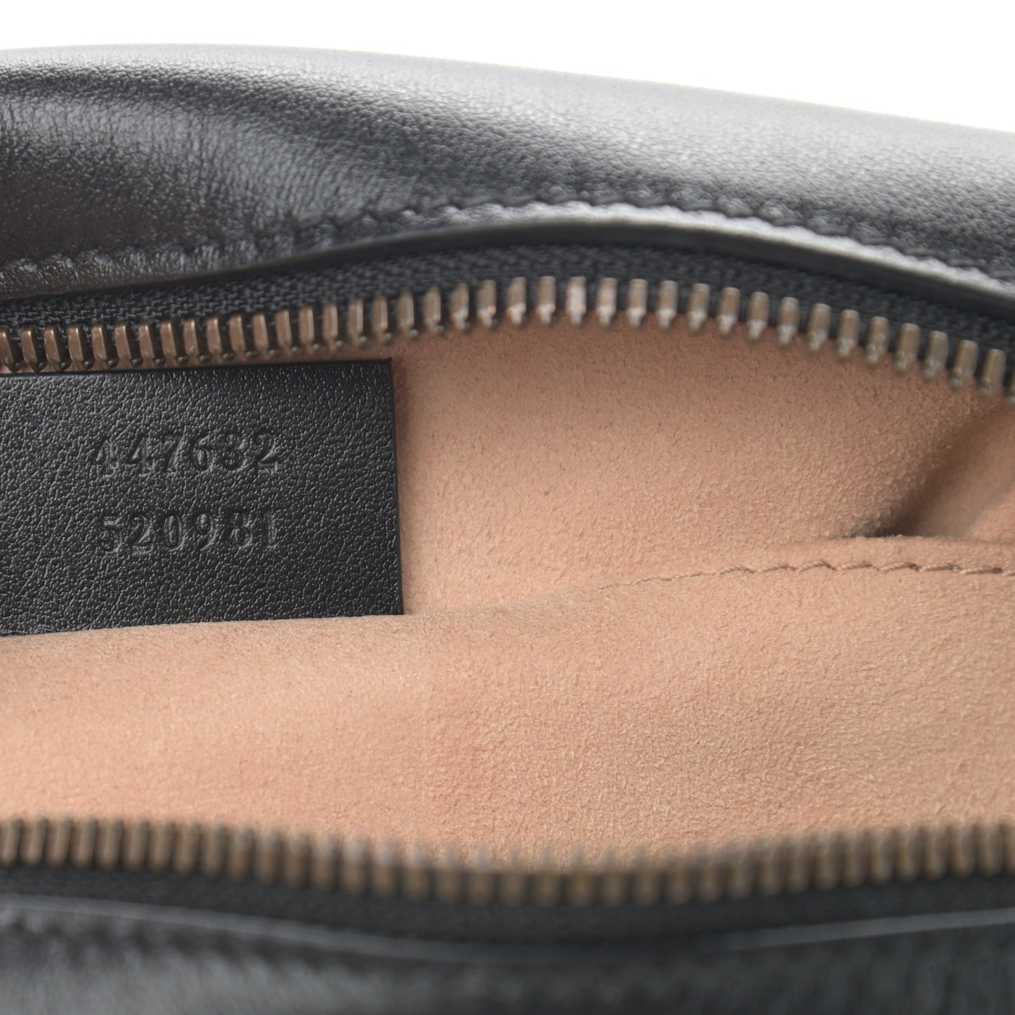 Calfskin Matelasse Small GG Marmont Chain Shoulder Bag Black