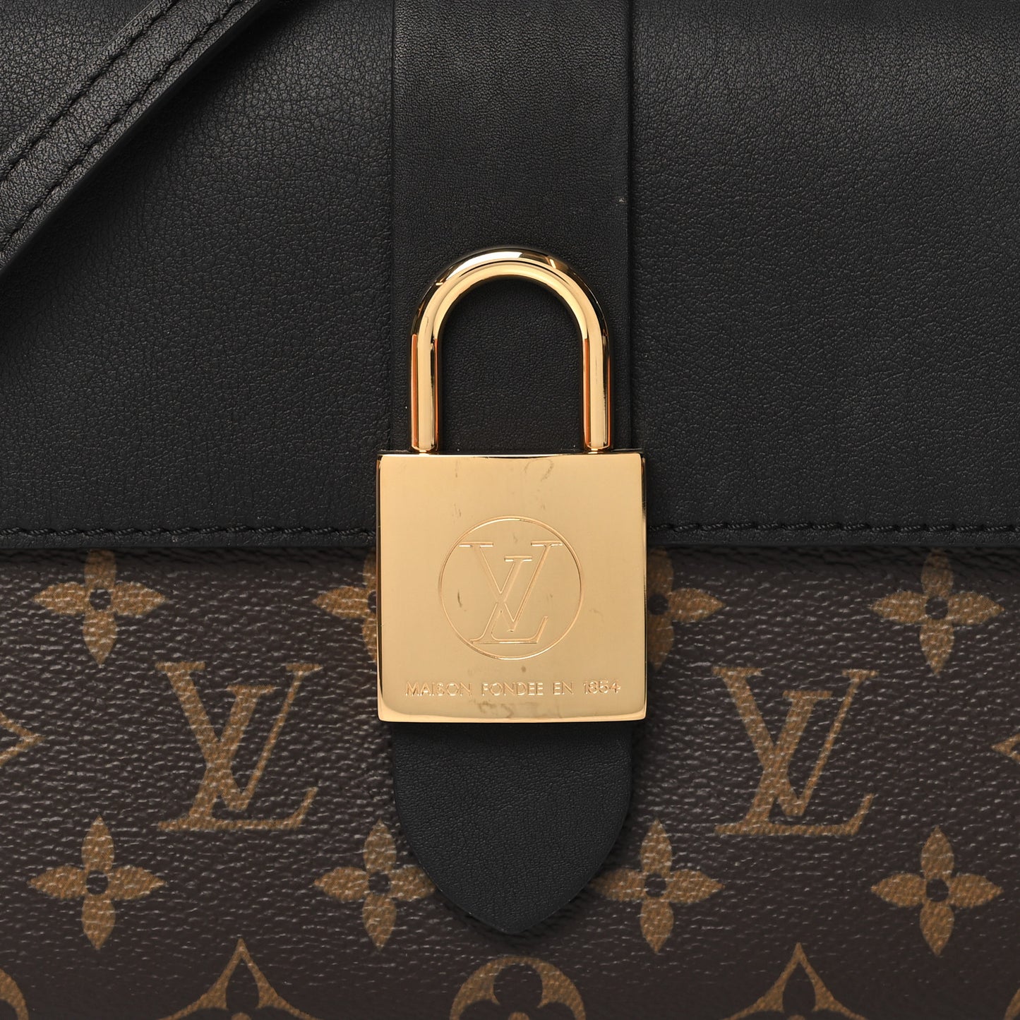 Monogram Locky BB Black