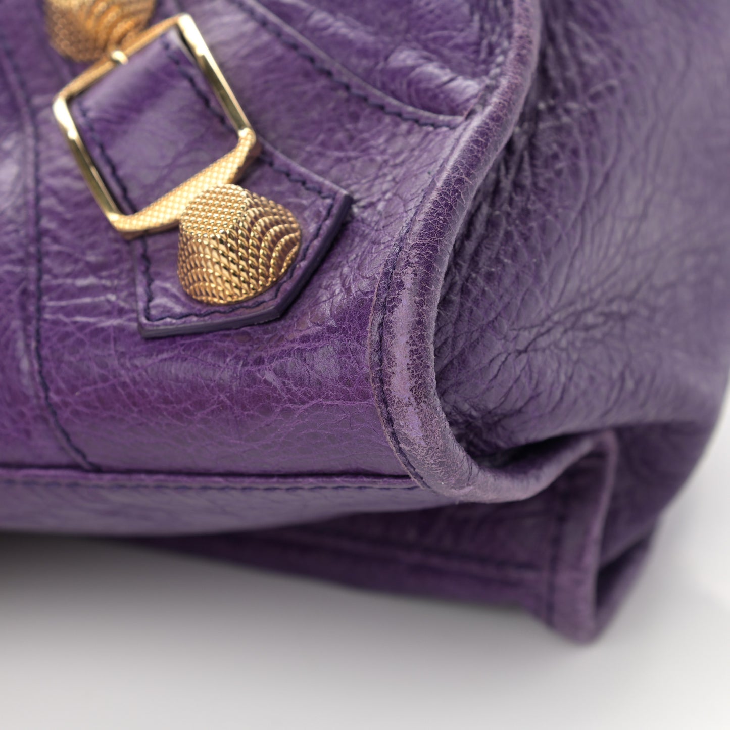 Agneau Giant 21 Gold Hardware City Dark Violet