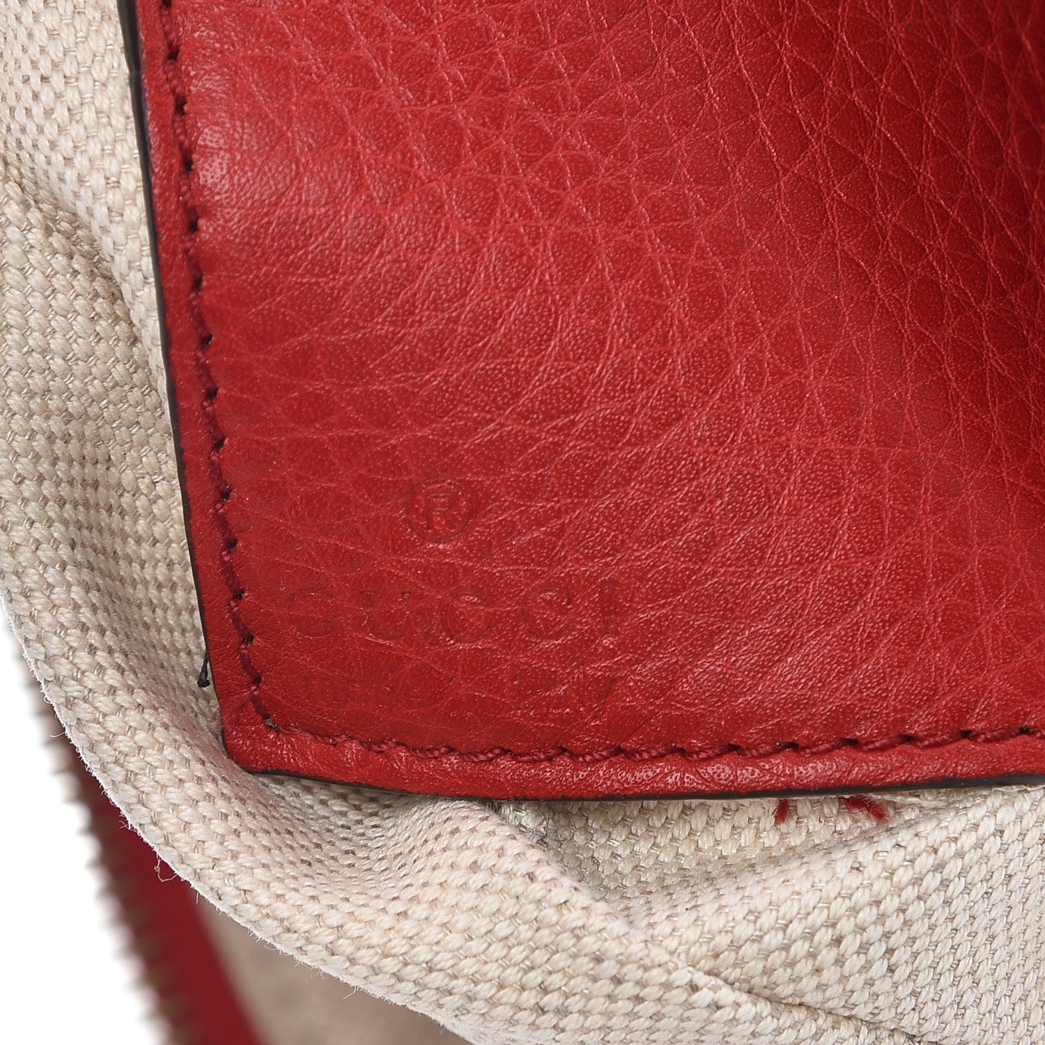 Gucci Pebbled Calfskin Soho Wristlet Vibrant Red 6 of 8
