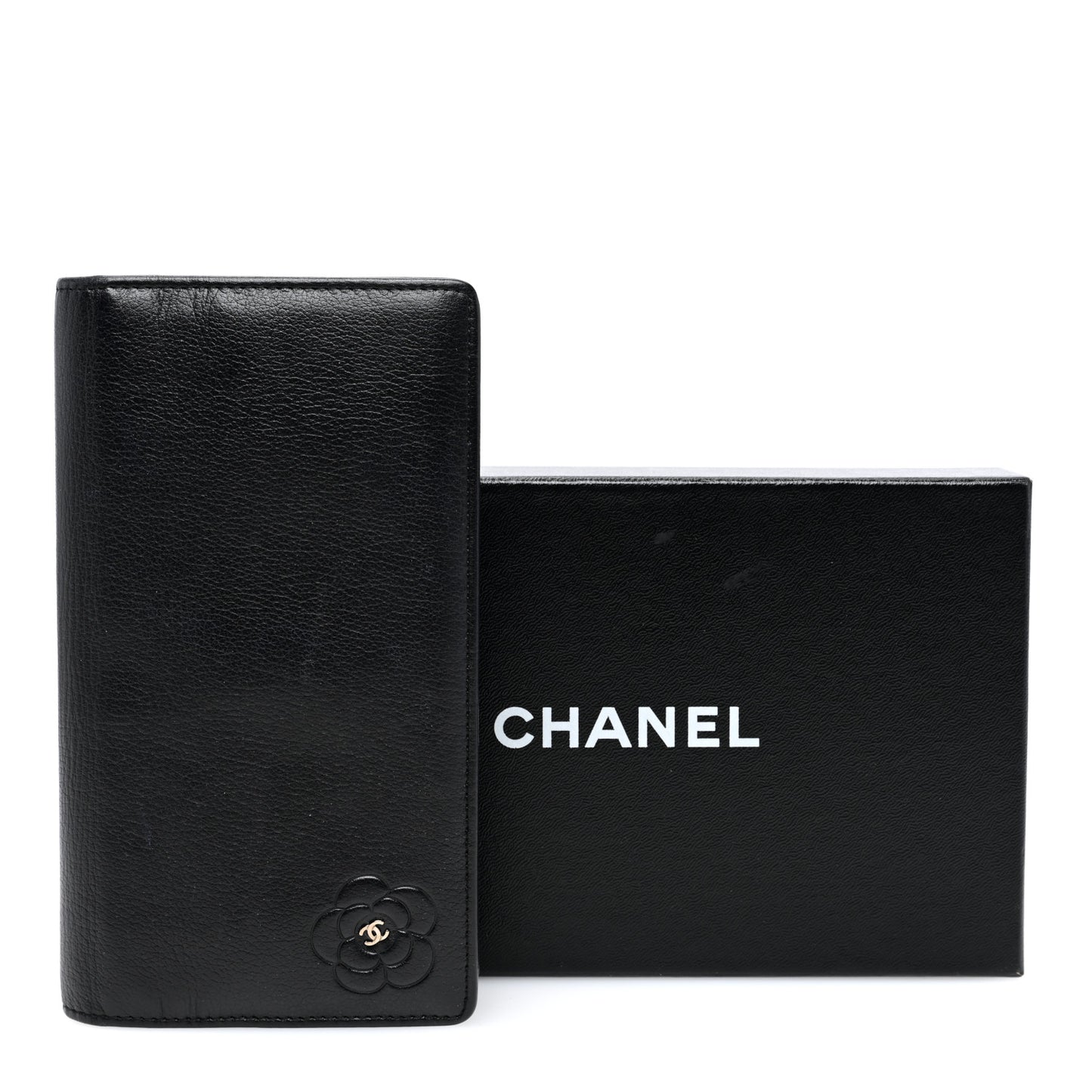 Goatskin Camellia Embossed Yen Wallet Black