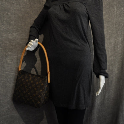 Louis Vuitton Monogram Looping MM 2 of 2