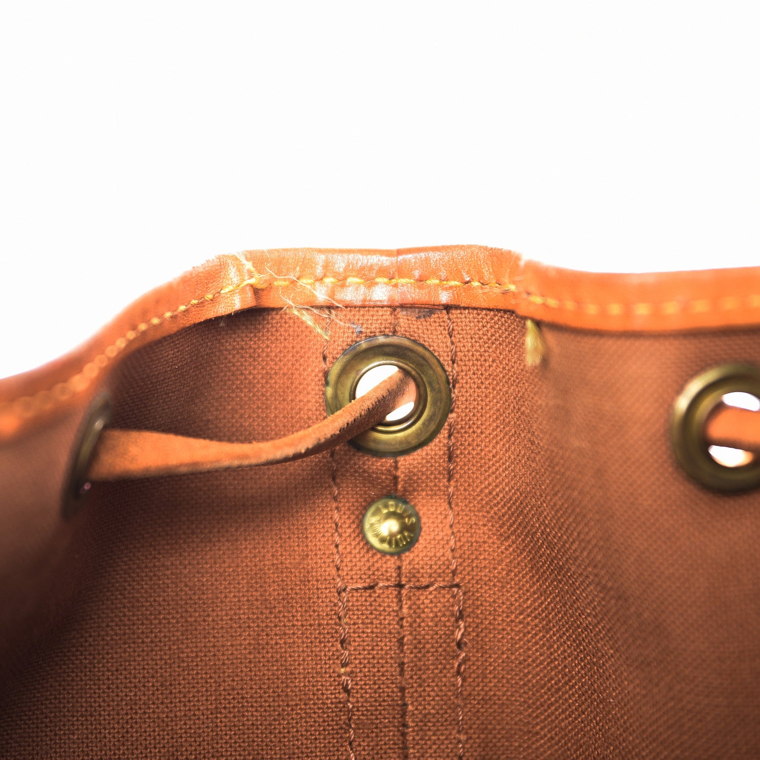 Louis Vuitton Monogram Petit Noe 8 of 13