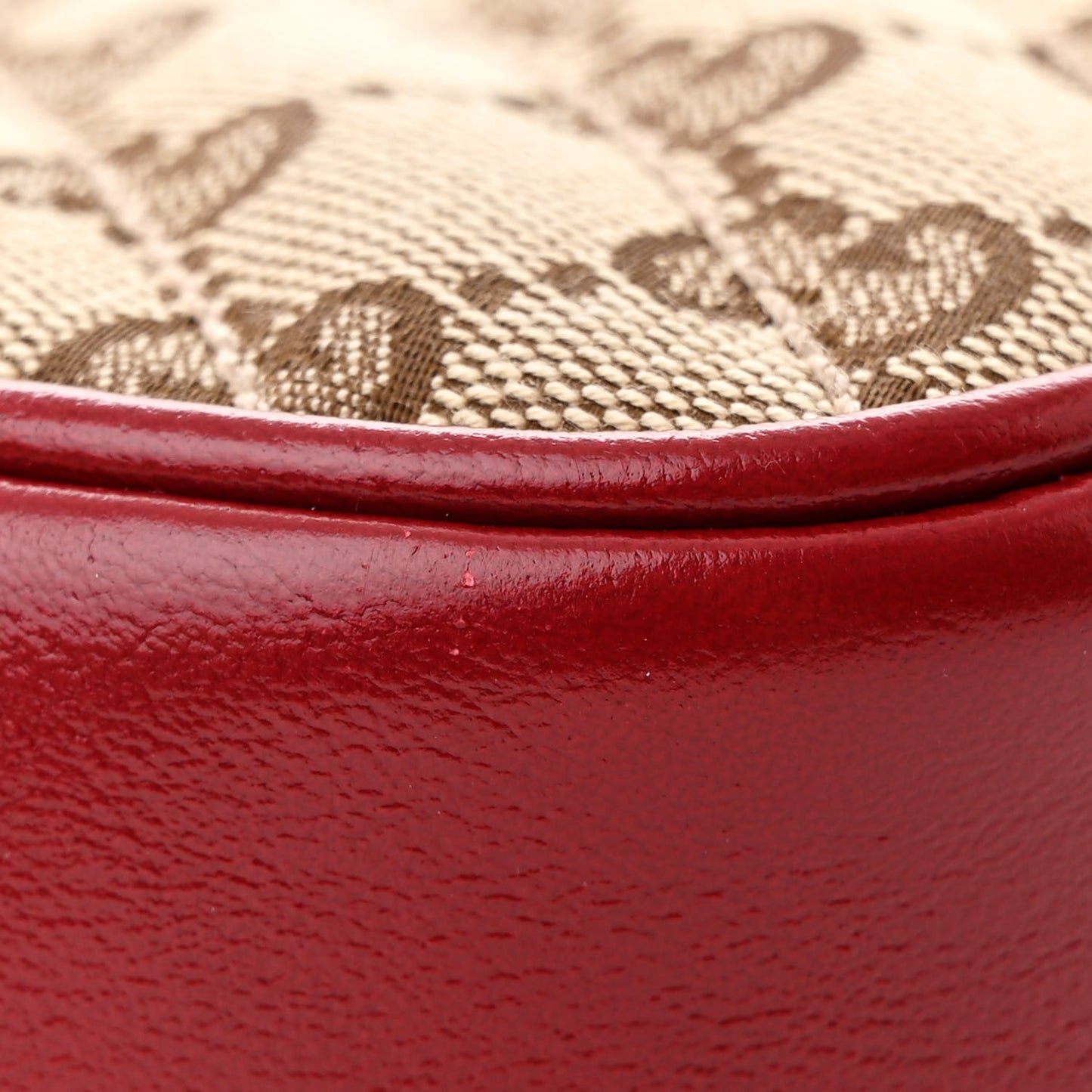 Monogram Azalea Calfskin Matelasse Diagonal Small GG Marmont Chain Shoulder Bag Beige Ebony New Cherry Red