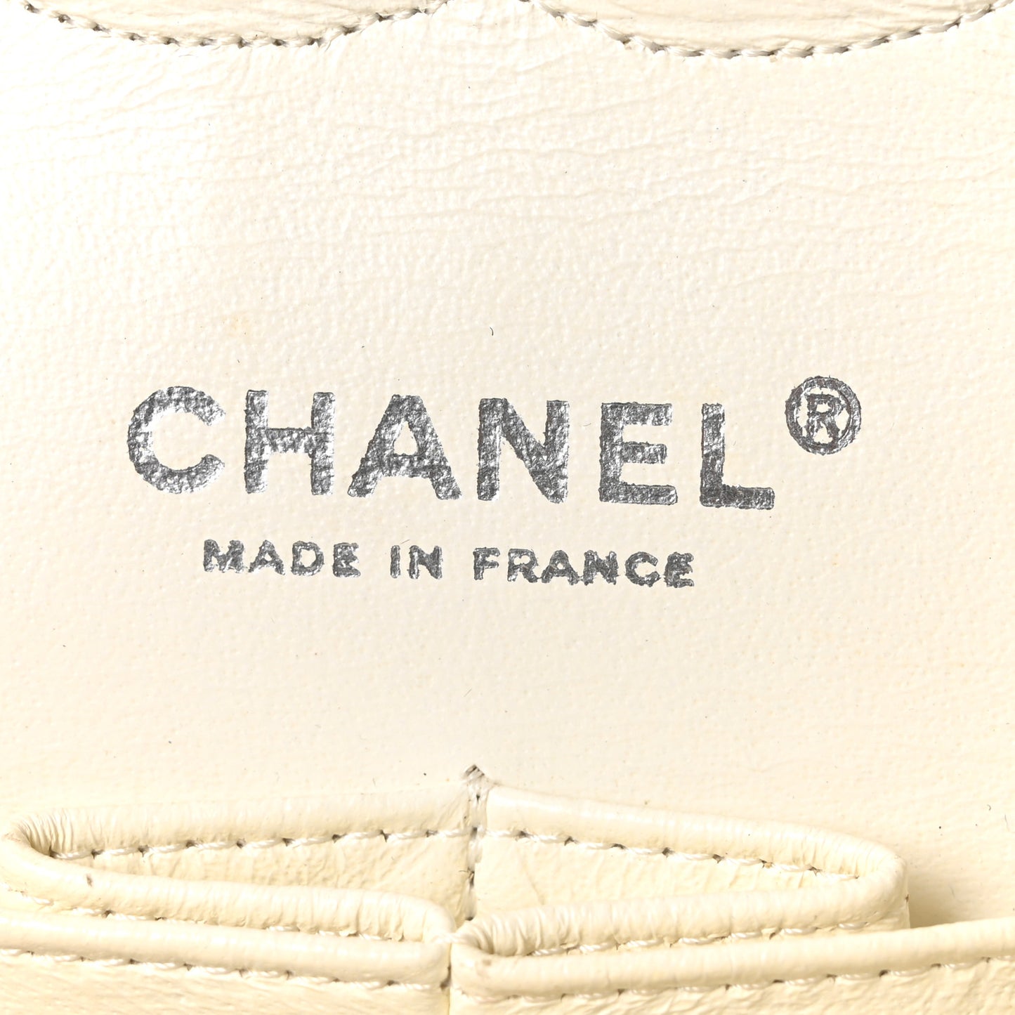 Caviar Quilted Medium Double Flap Ivory