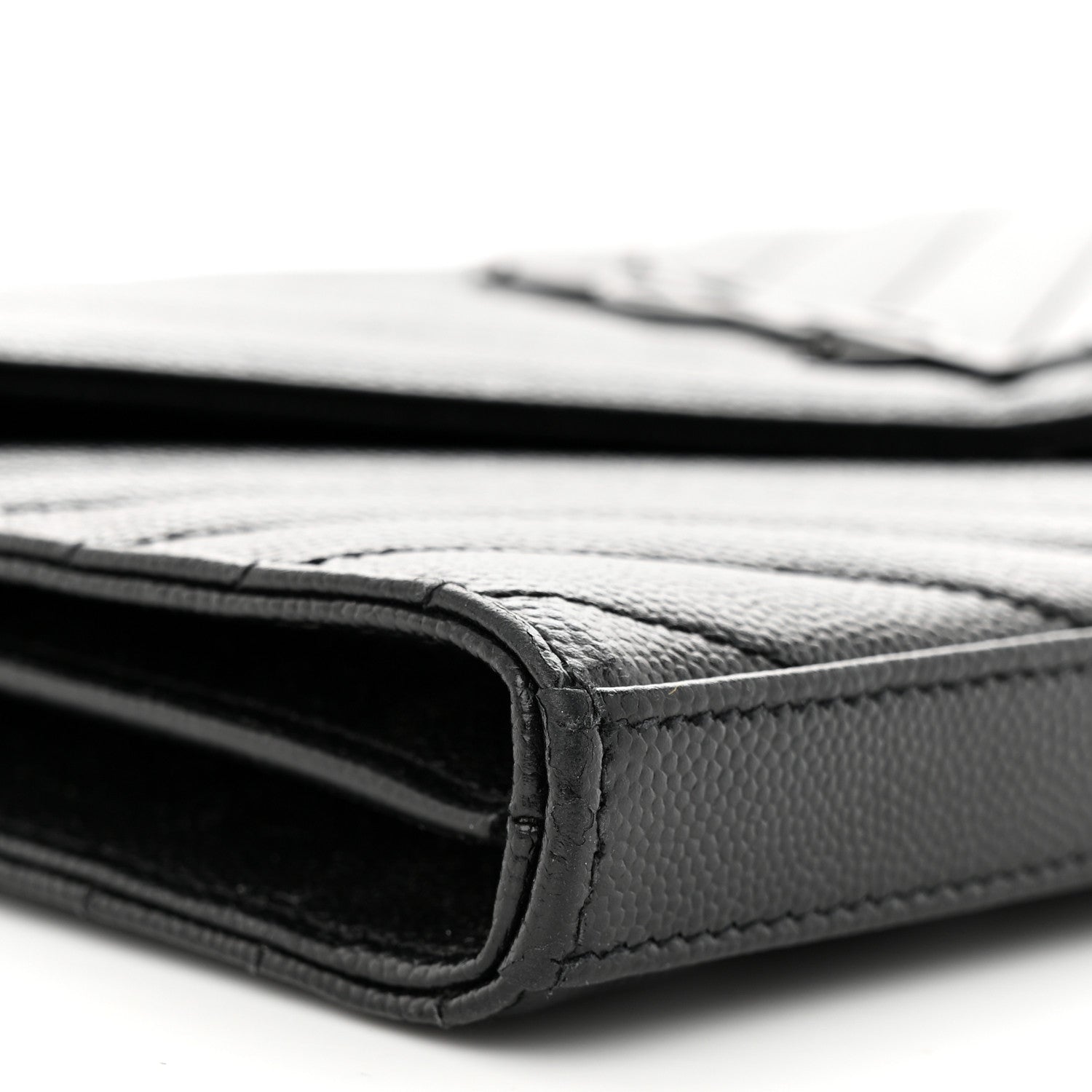 Saint Laurent Grain De Poudre Matelasse Chevron Monogram Monochrome Chain Wallet Black 9 of 13