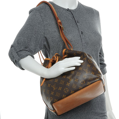 Louis Vuitton Monogram Petit Noe 2 of 7