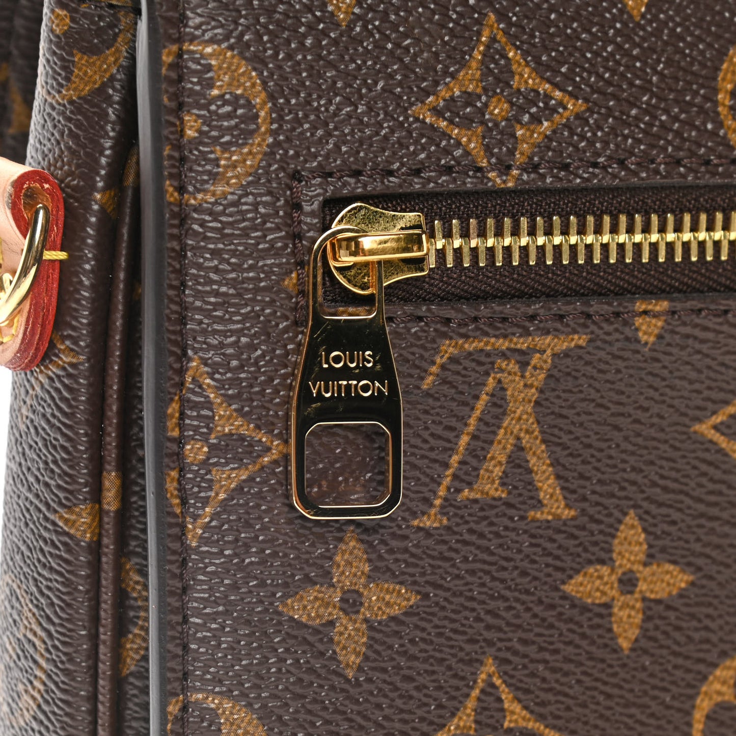 Monogram Pochette Metis