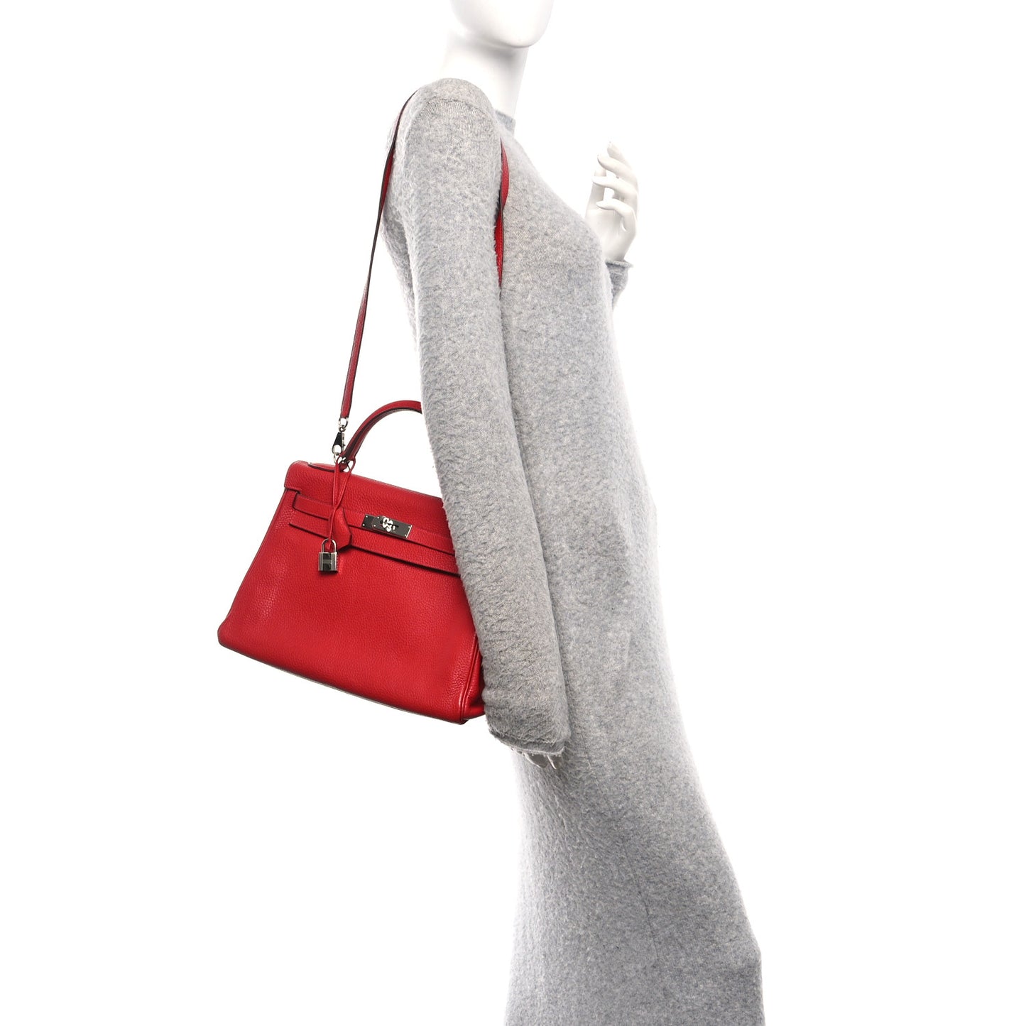 Taurillon Clemence Kelly Retourne 32 Rouge Casaque