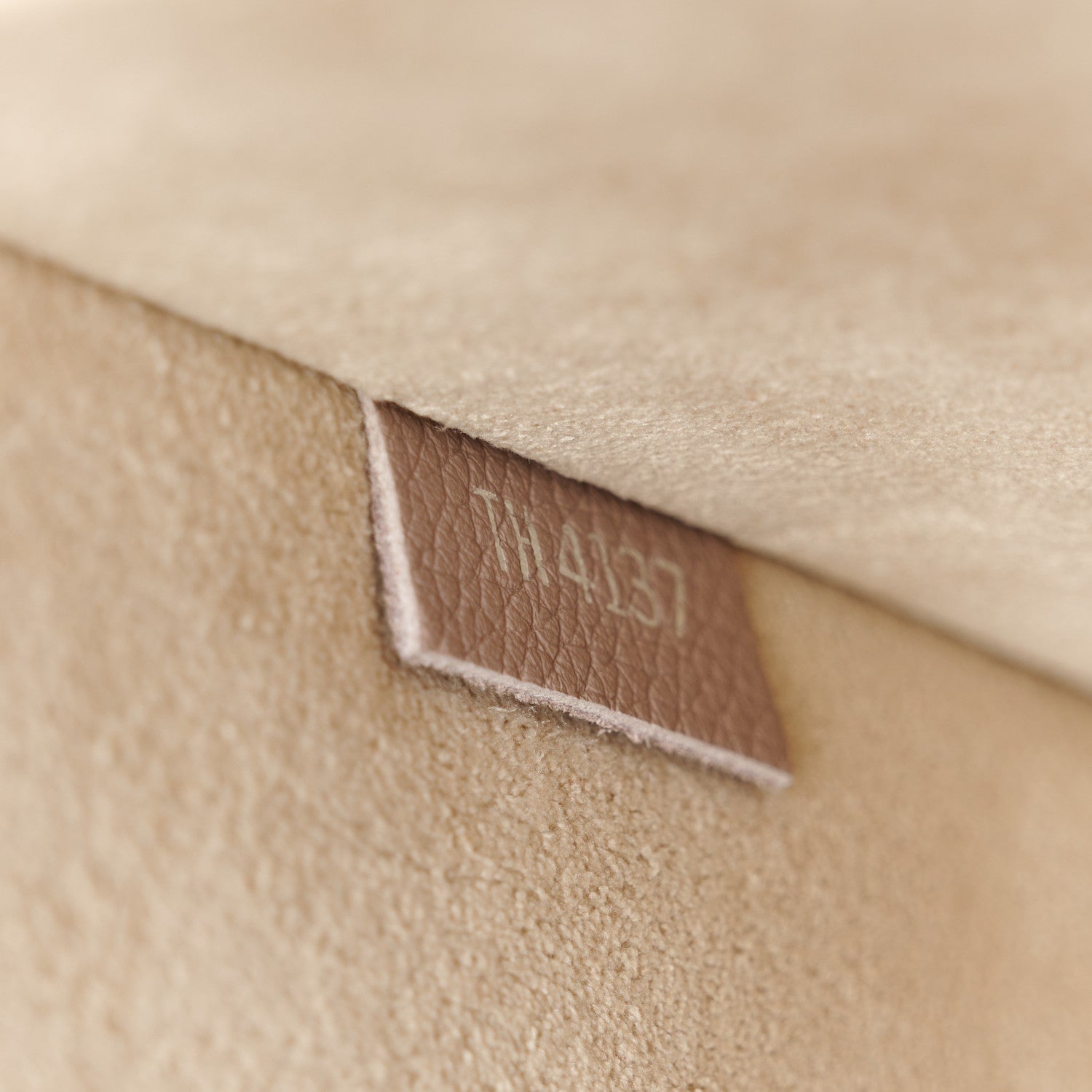 Louis Vuitton Calfskin Pochette Jour PM Clutch Taupe 7 of 8