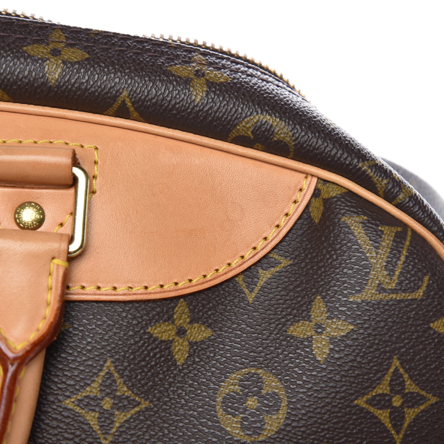 Louis Vuitton Monogram Evasion Sports Bag 8 of 17