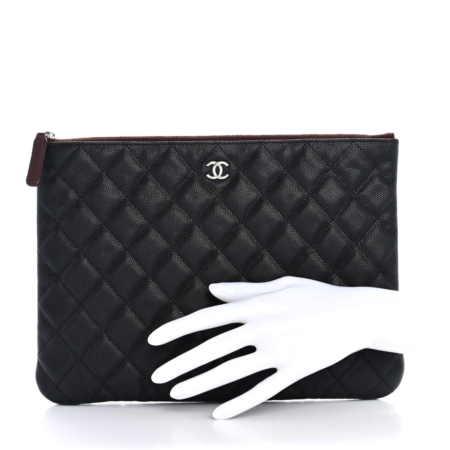 Caviar Quilted Medium Cosmetic Case Black